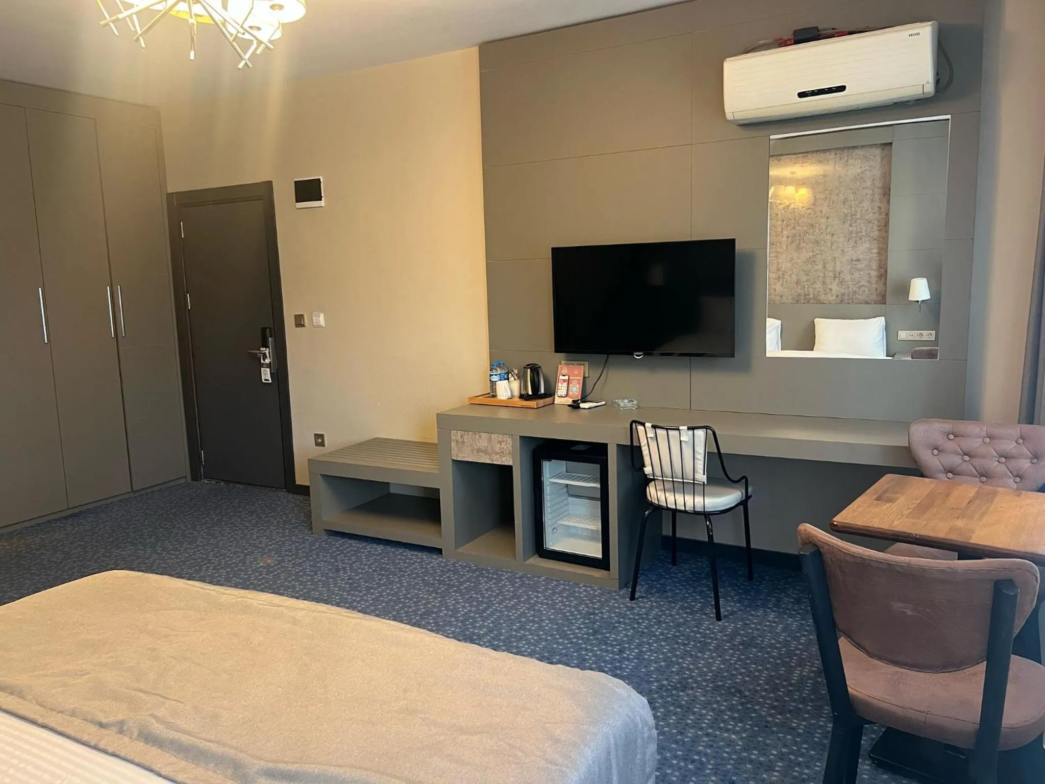 Bed in Acar Suite Hotel