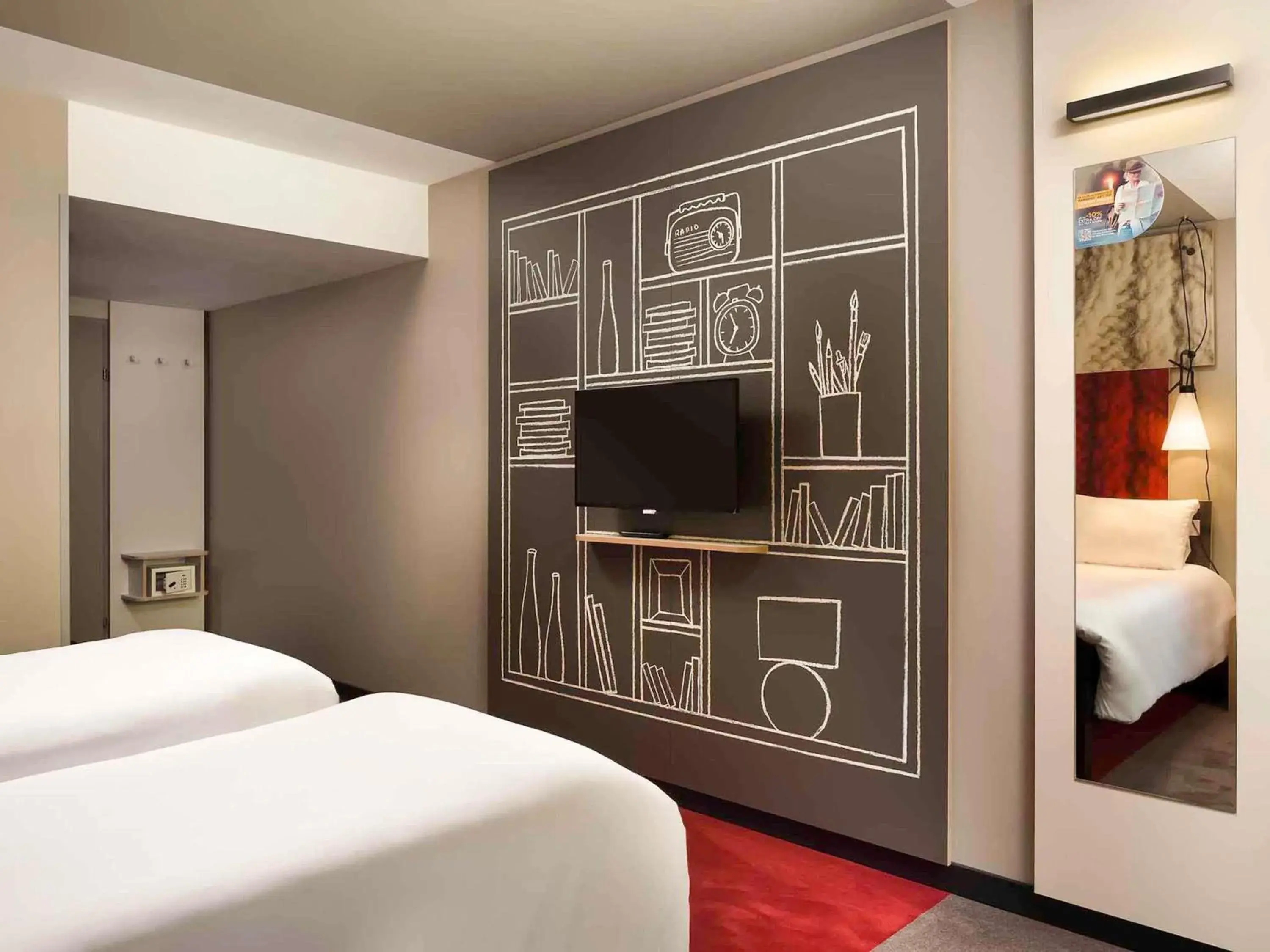 Bedroom, Bed in Ibis Budapest Heroes Square Bedroom, Bed in Ibis Budapest Heroes Square