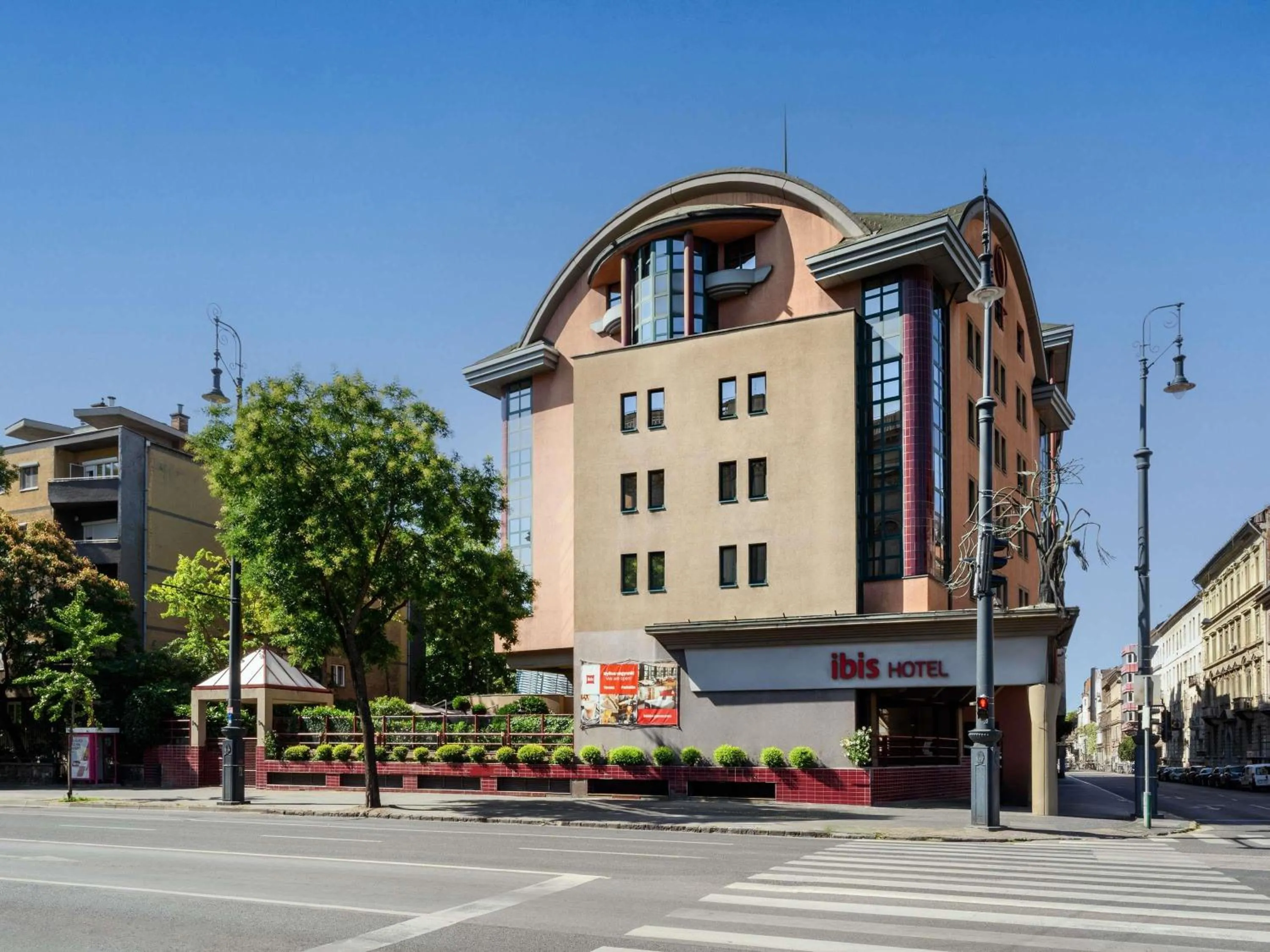 Property building in Ibis Budapest Heroes Square