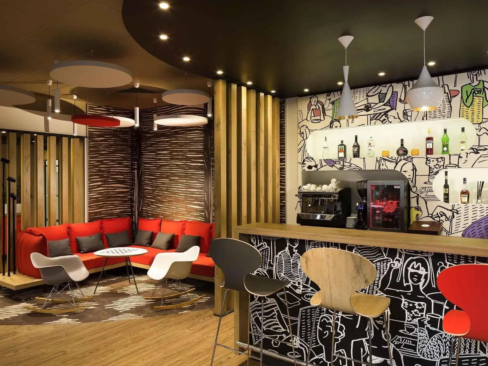 Lounge or bar in Ibis Budapest Heroes Square Lounge or bar in Ibis Budapest Heroes Square