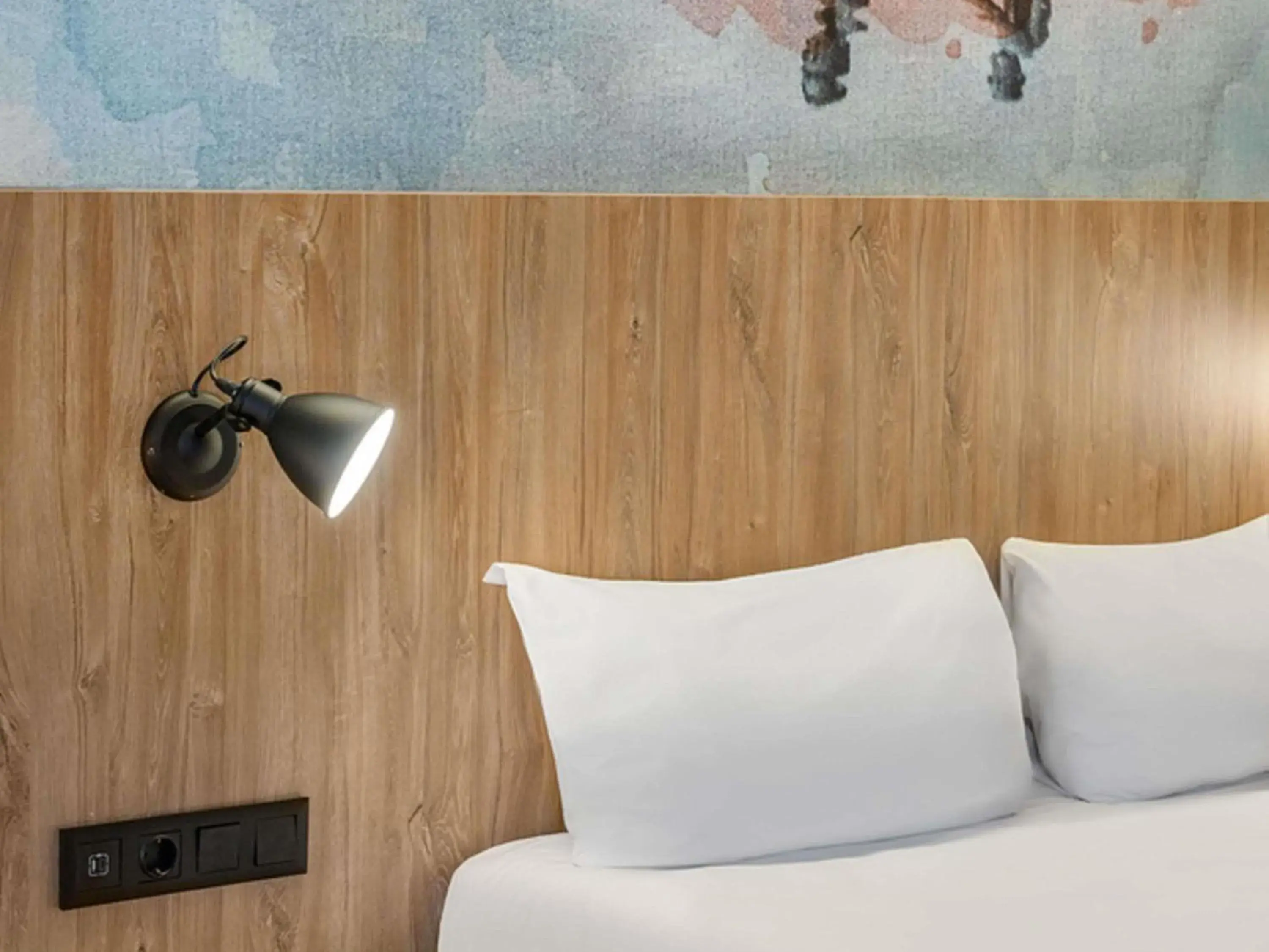 Bedroom, Bed in Ibis Budapest Heroes Square Bedroom, Bed in Ibis Budapest Heroes Square