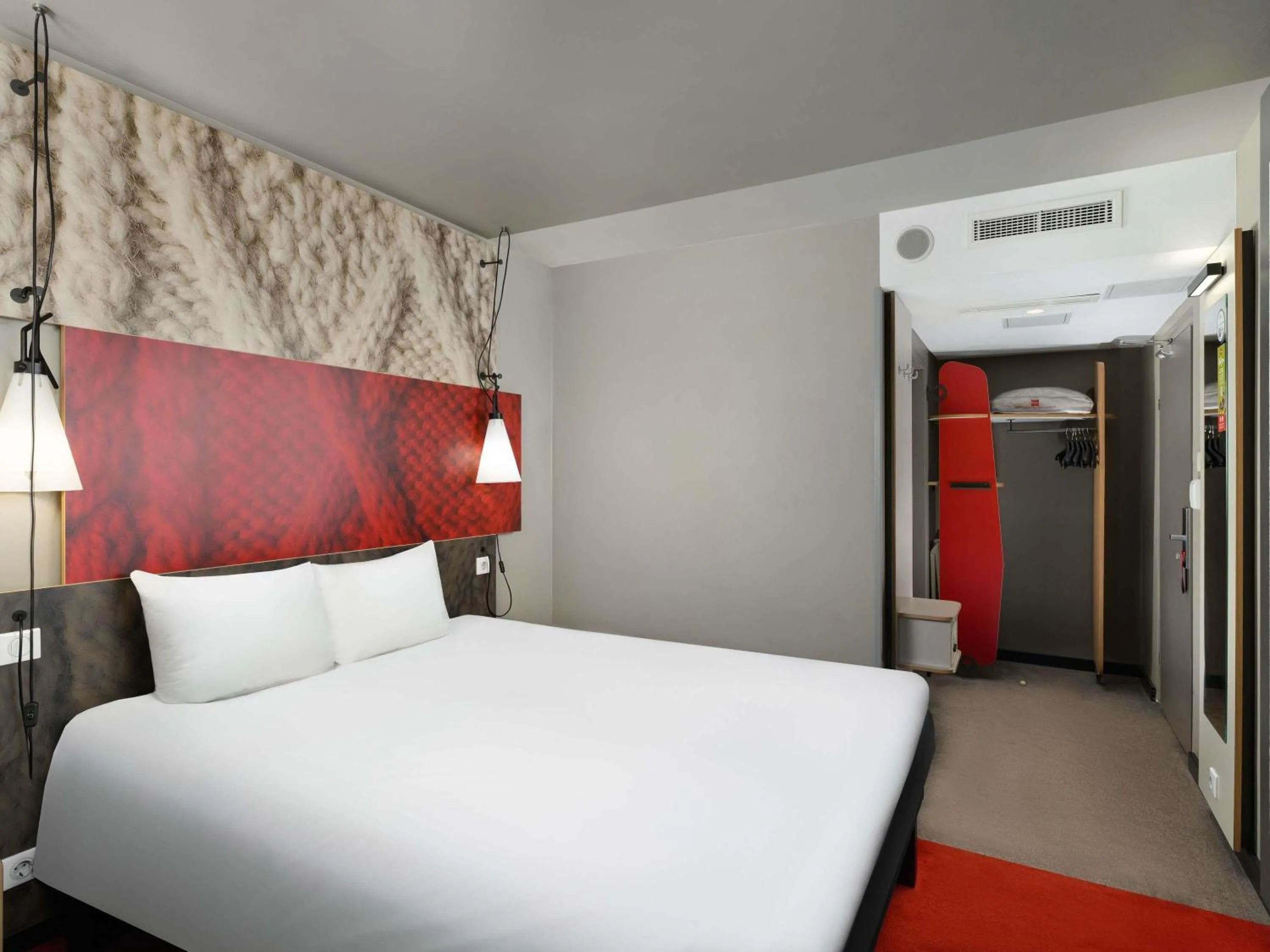Bedroom, Bed in Ibis Budapest Heroes Square