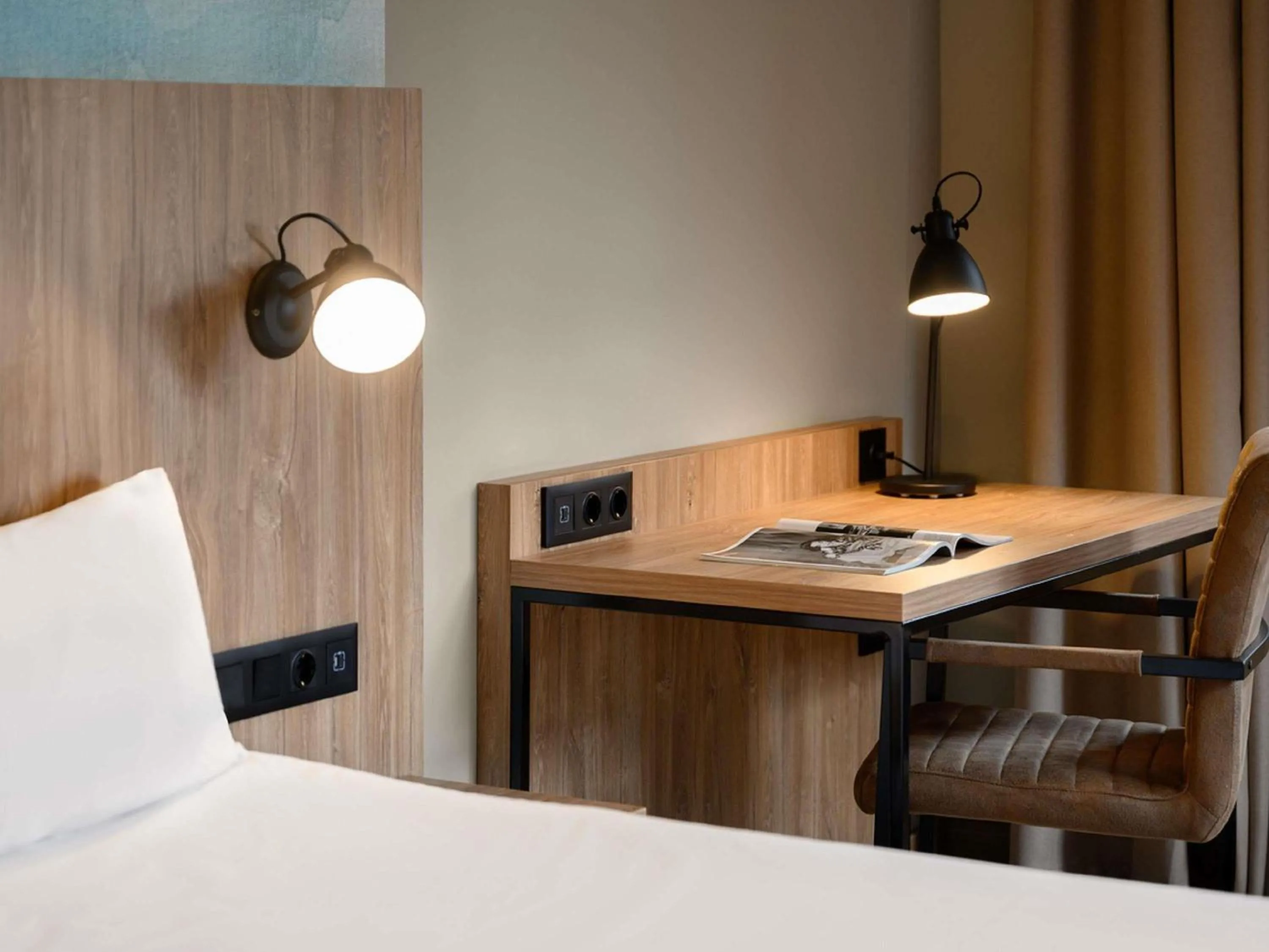 Bedroom, Bed in Ibis Budapest Heroes Square