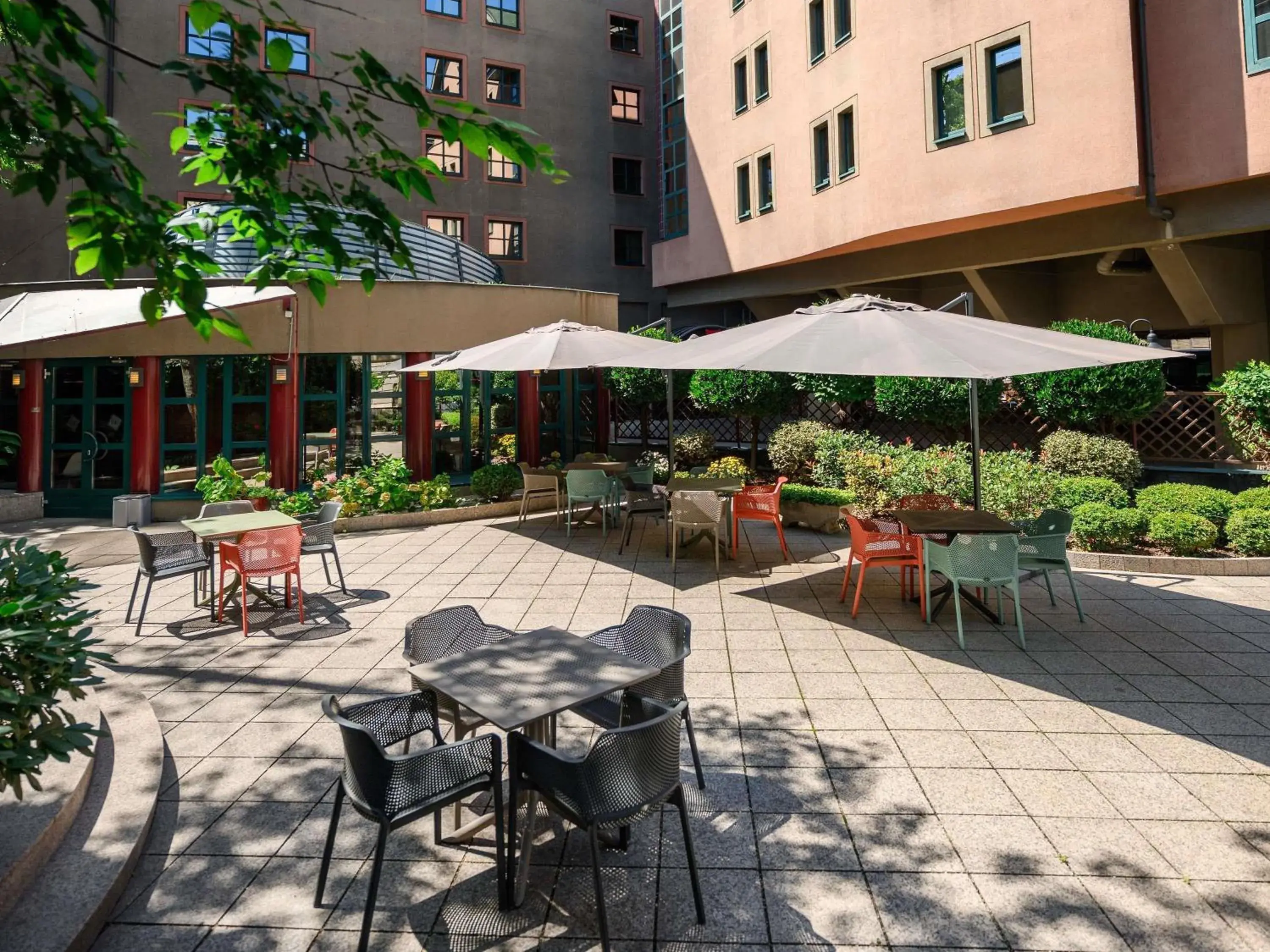 Property building in Ibis Budapest Heroes Square Property building in Ibis Budapest Heroes Square
