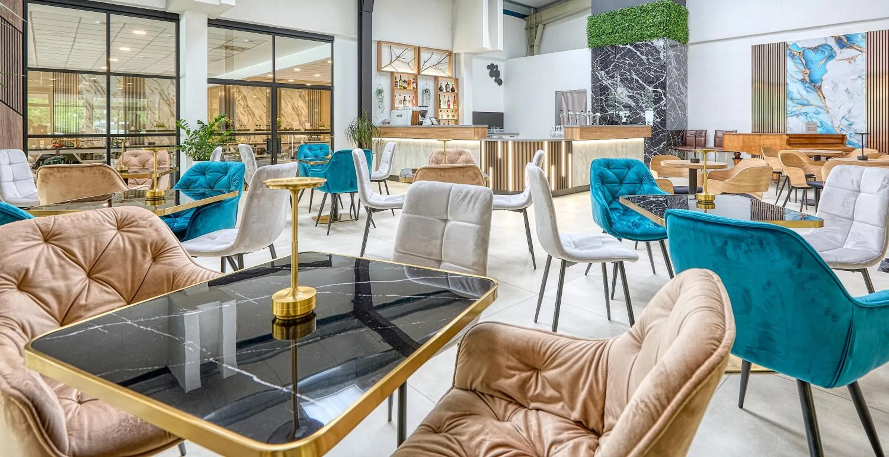 Lounge or bar in Hotel Szieszta