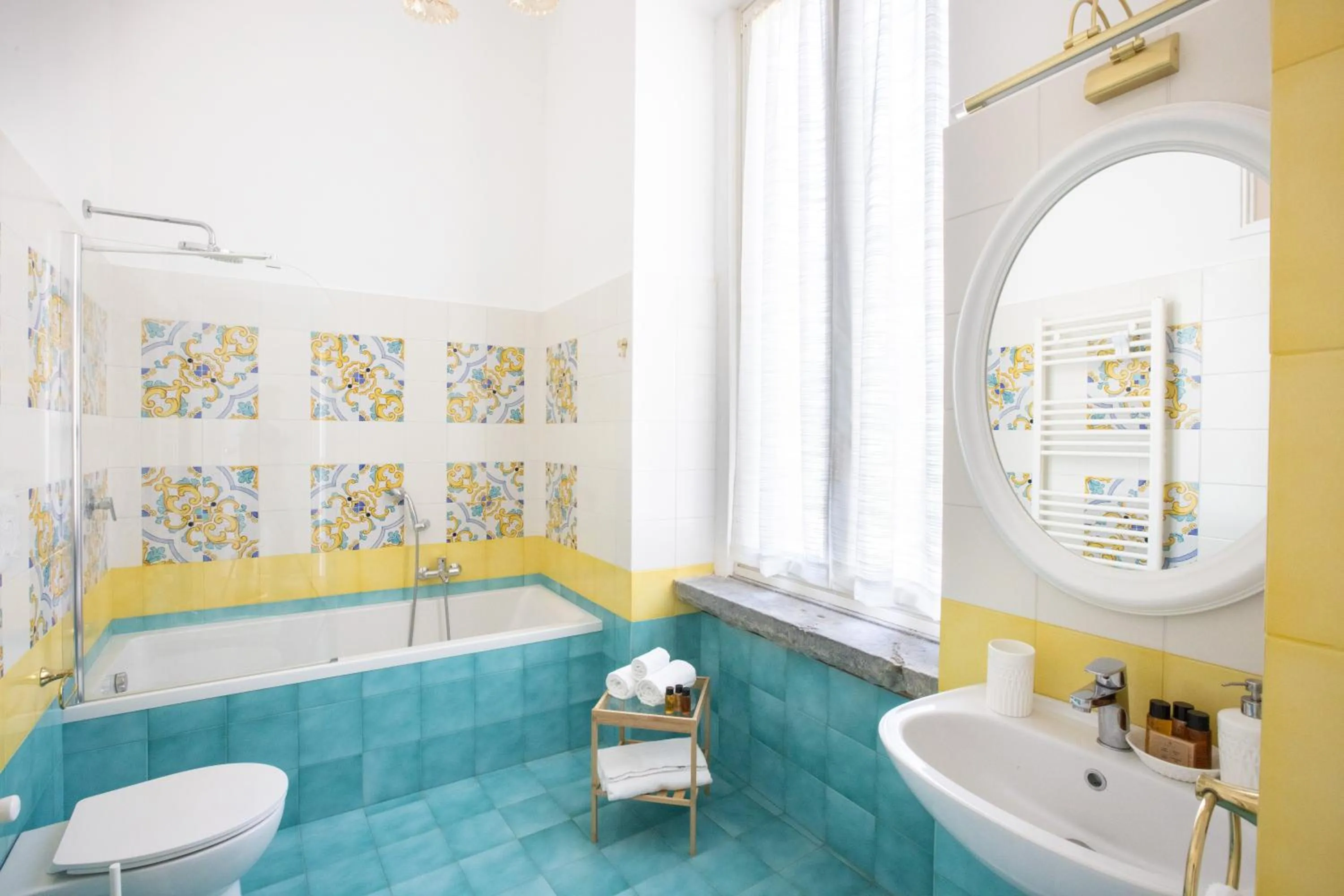 Bathroom in Lux Aurea