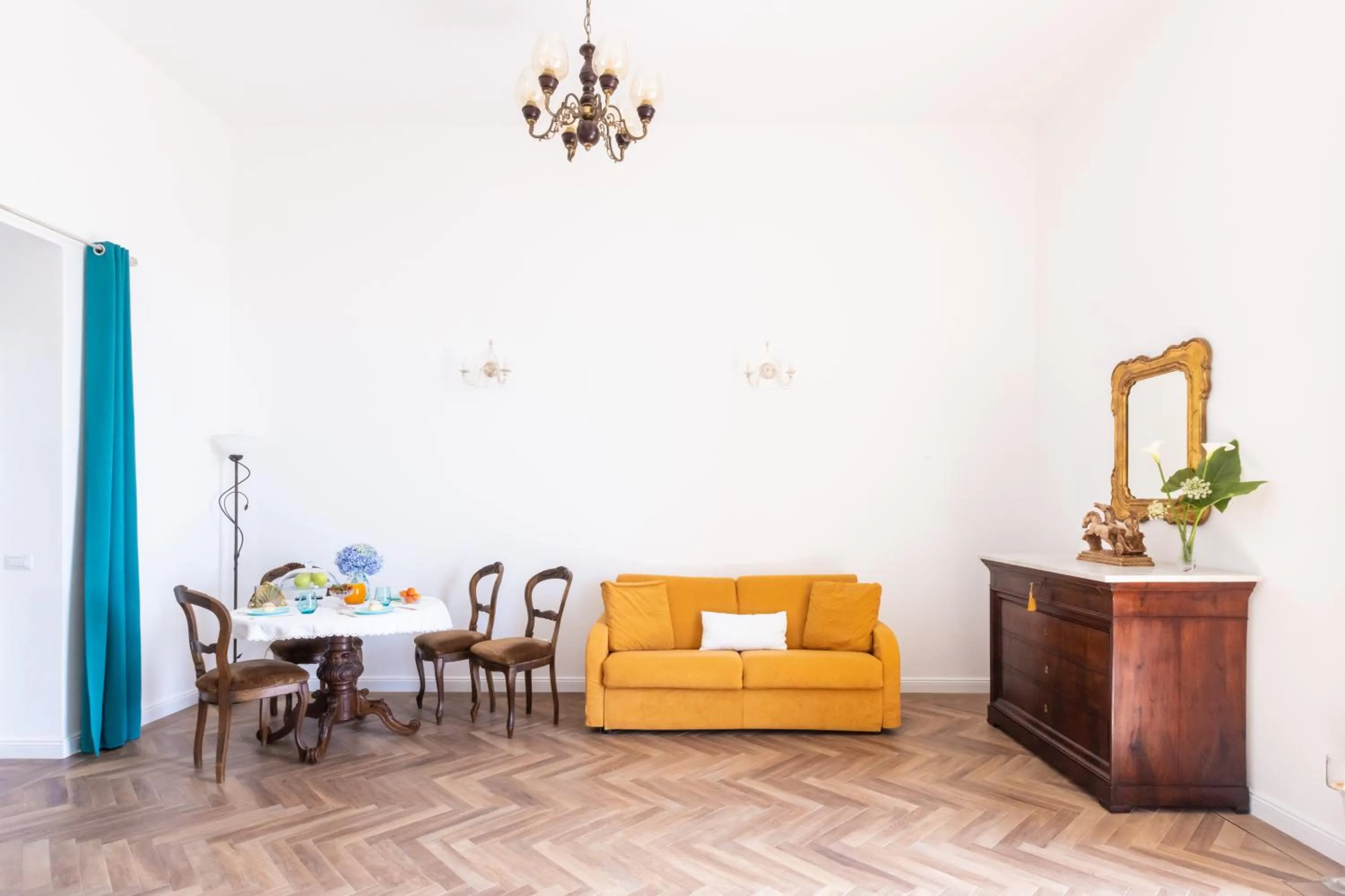 Living room in Lux Aurea