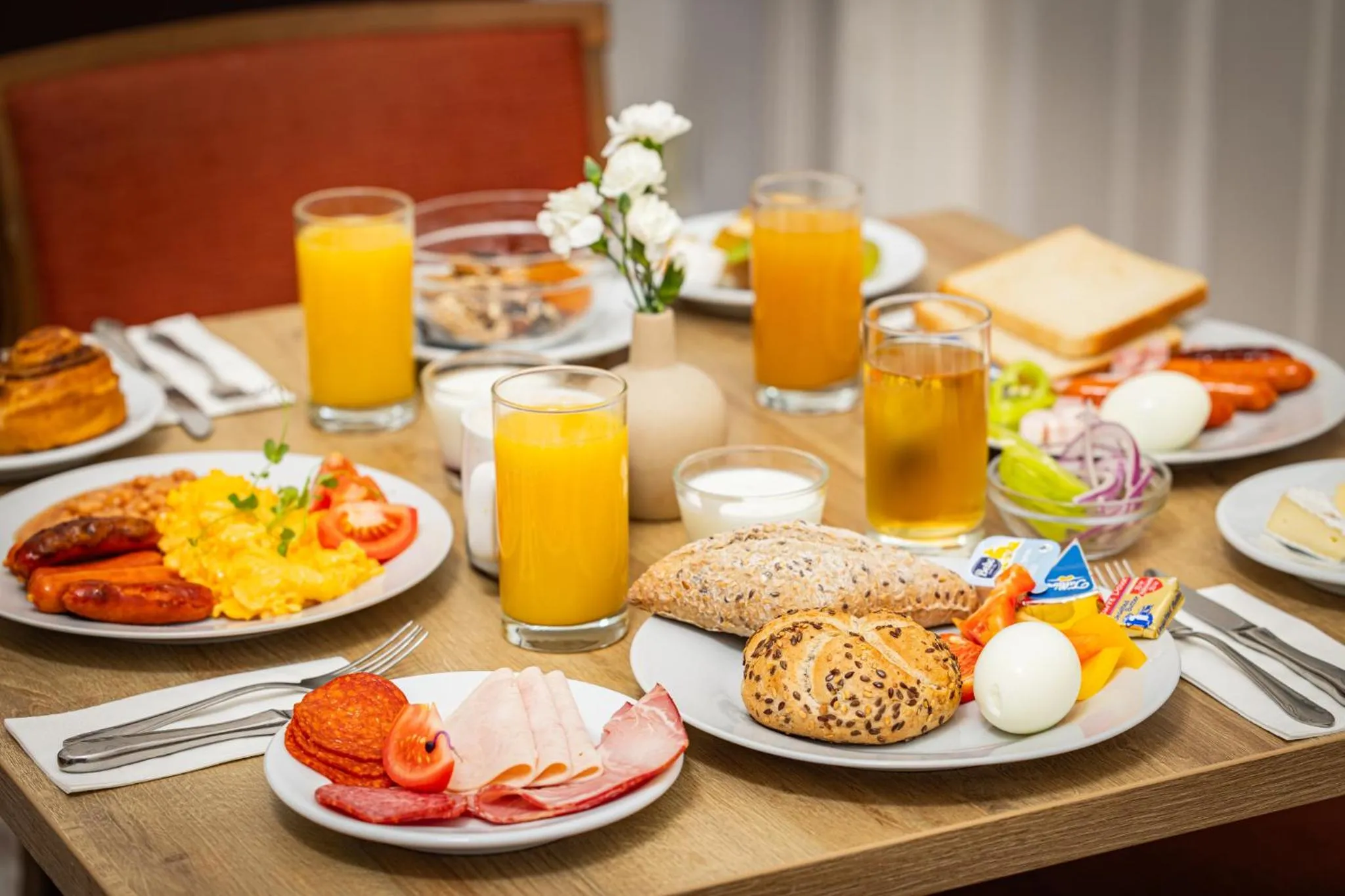 Buffet breakfast in City Hotel Ring