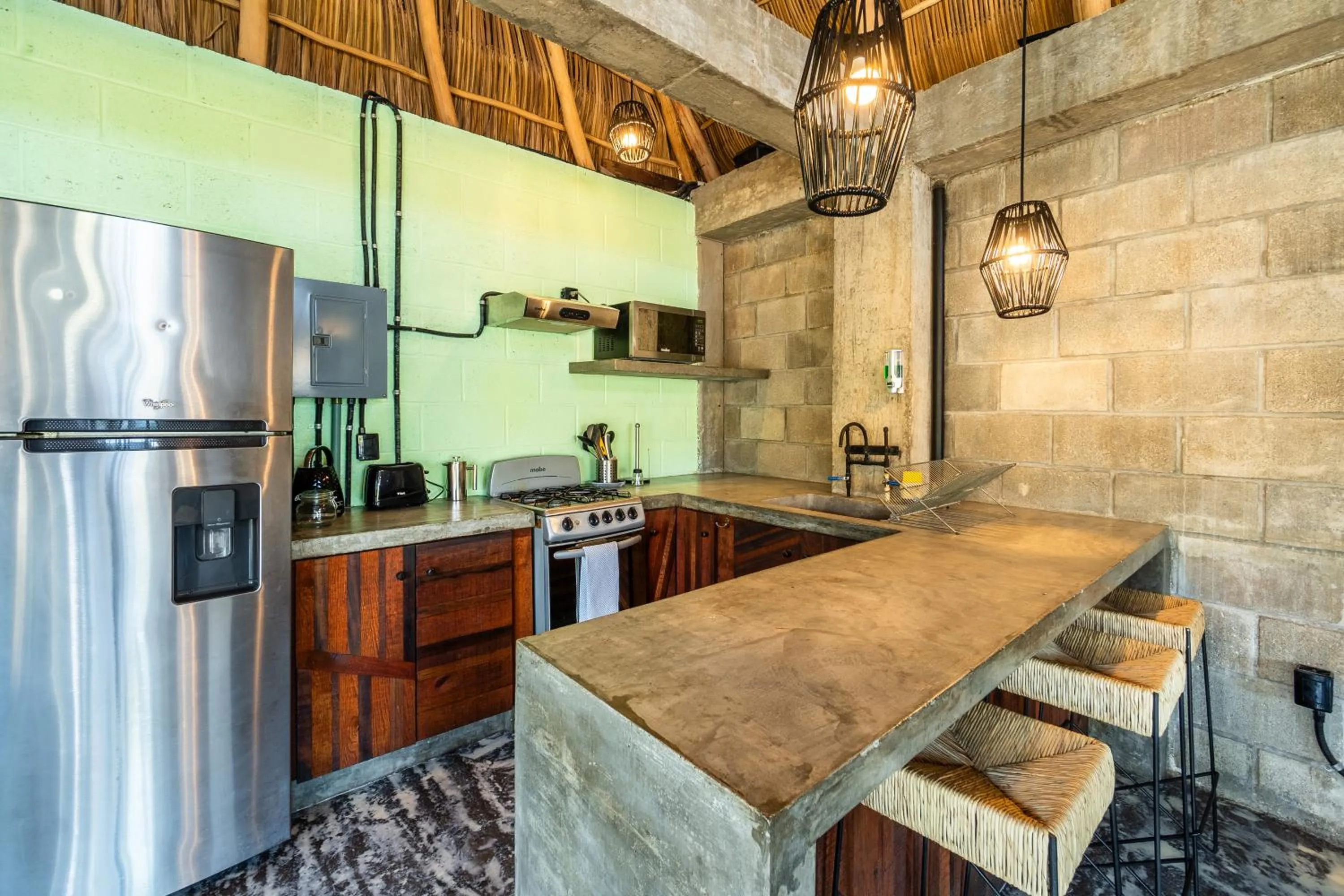 Coffee/tea facilities in Papelillo Lofts