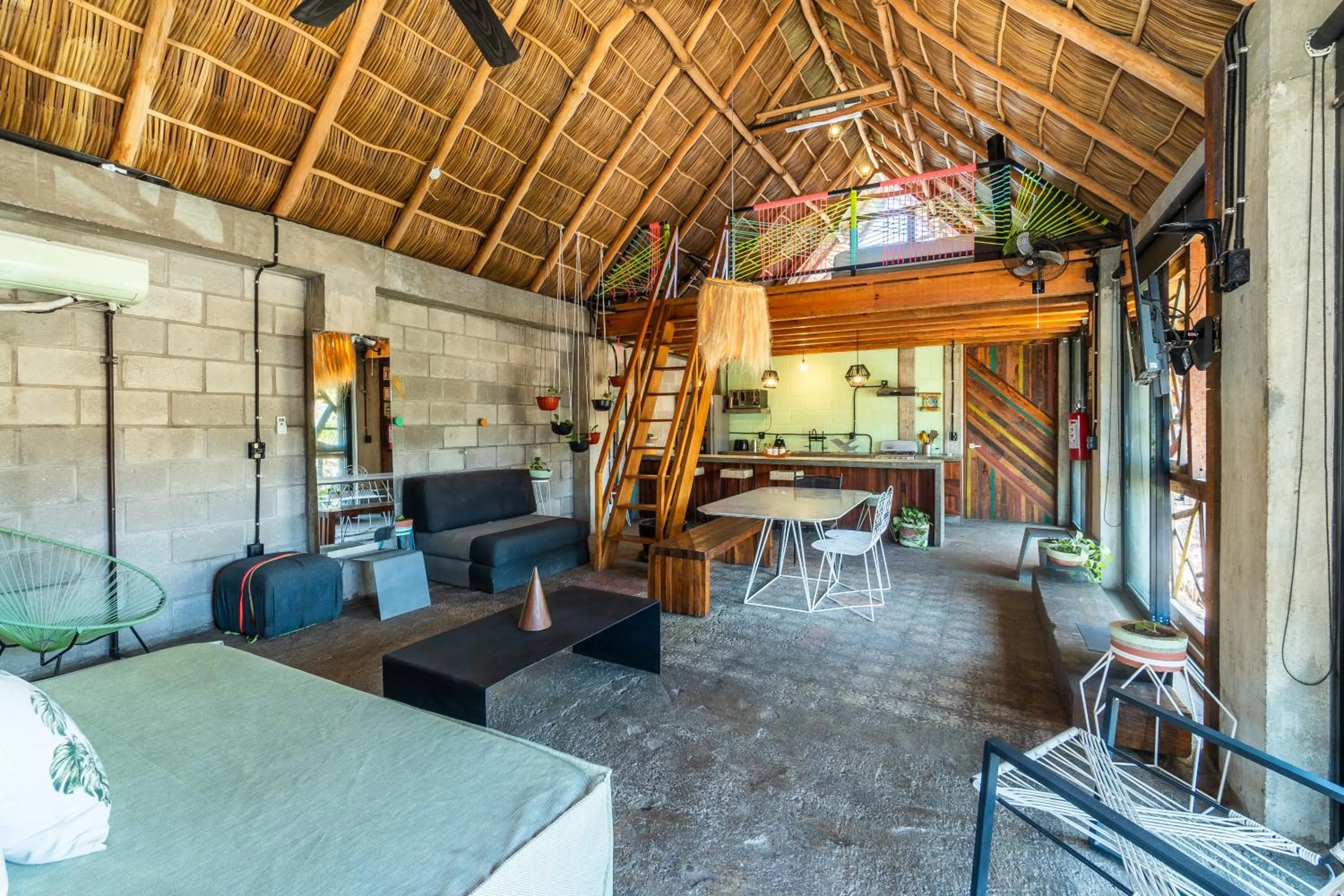 TV and multimedia in Papelillo Lofts