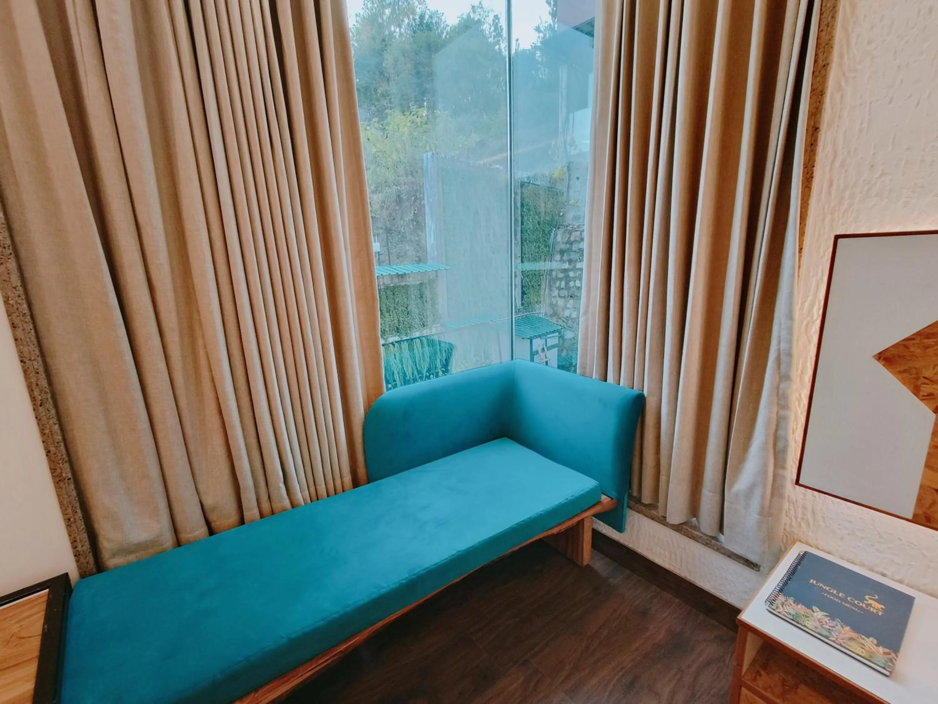 Seating area in Ataraxia Crestmont Resort & Spa