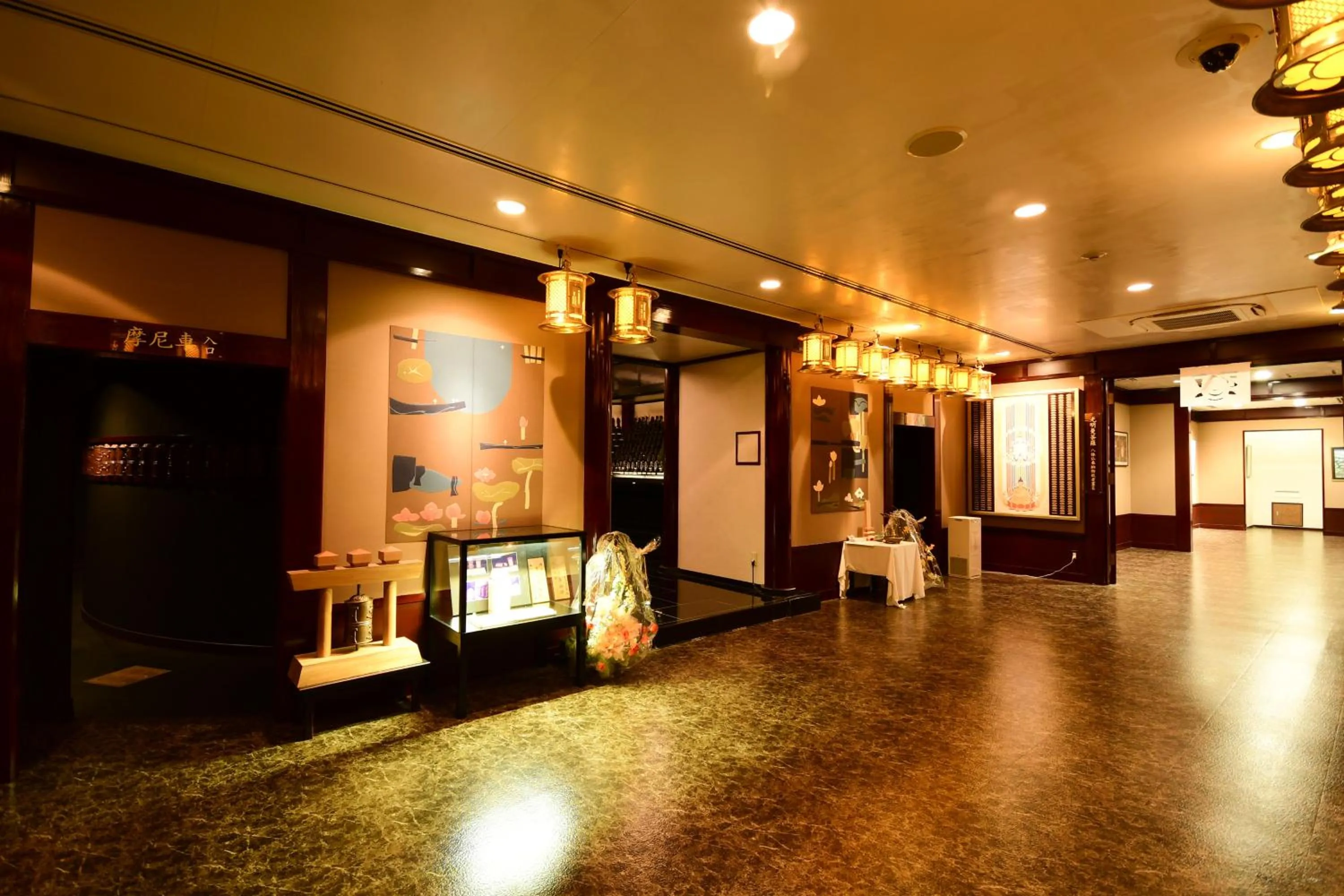 Area and facilities in Koyasan Shukubo Fugenin