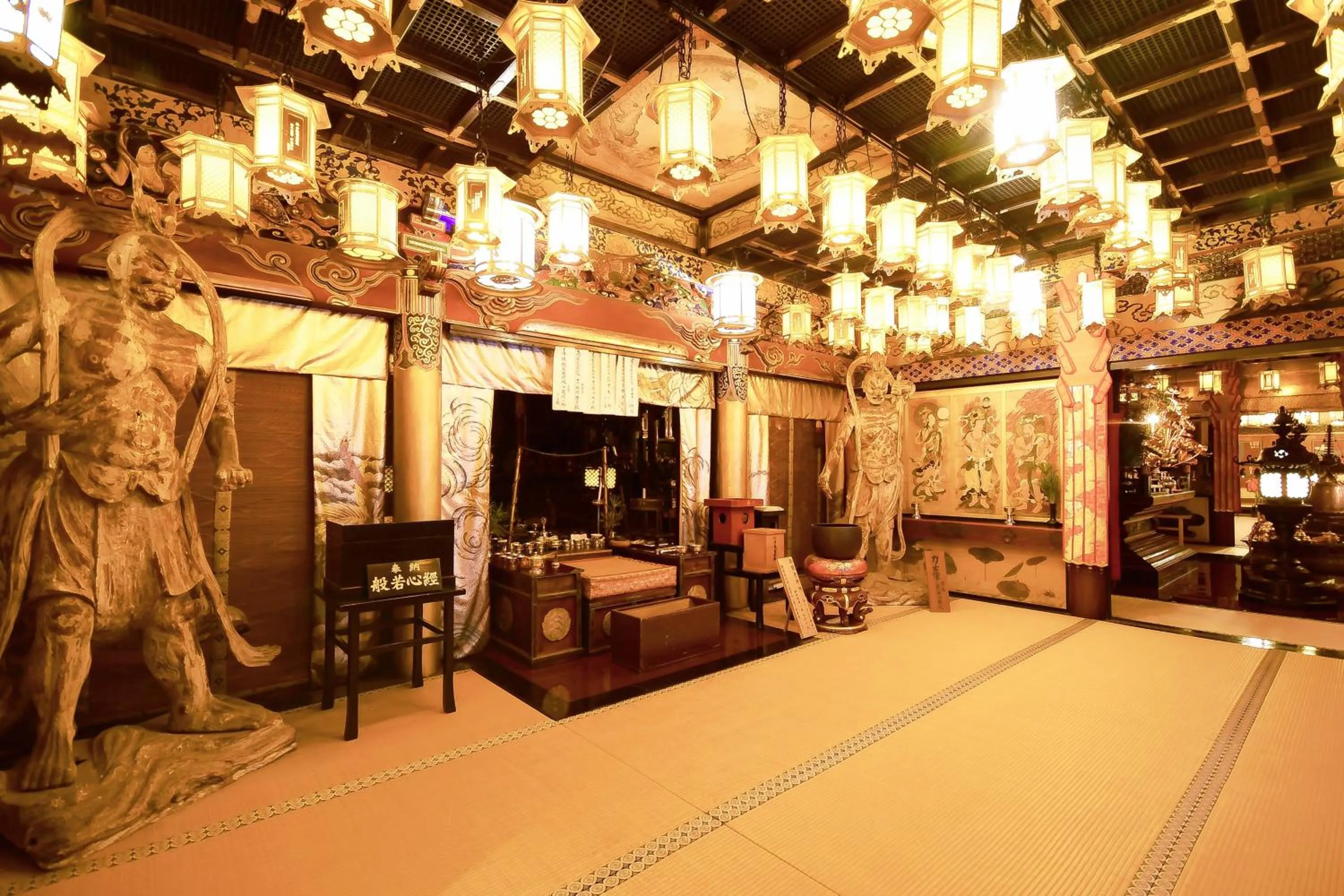 Area and facilities in Koyasan Shukubo Fugenin