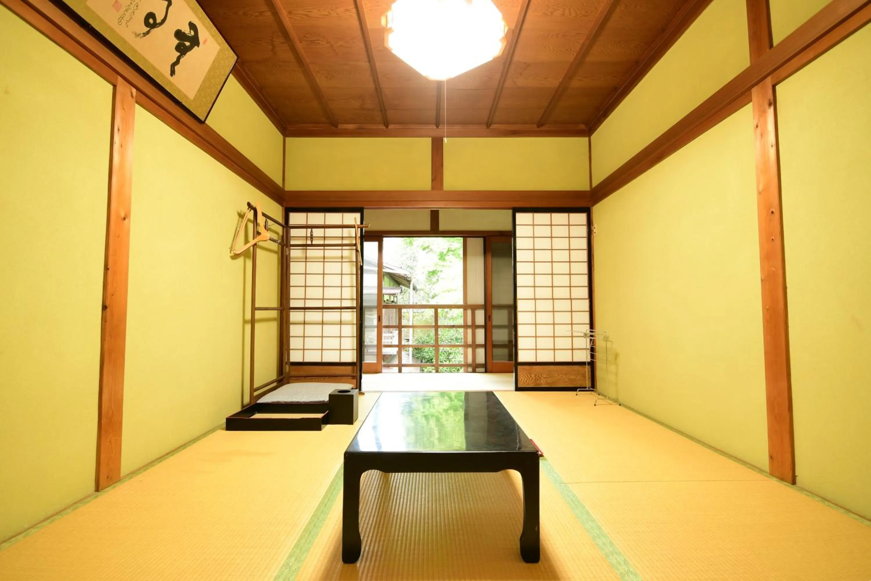 Photo of the whole room in Koyasan Shukubo Fugenin