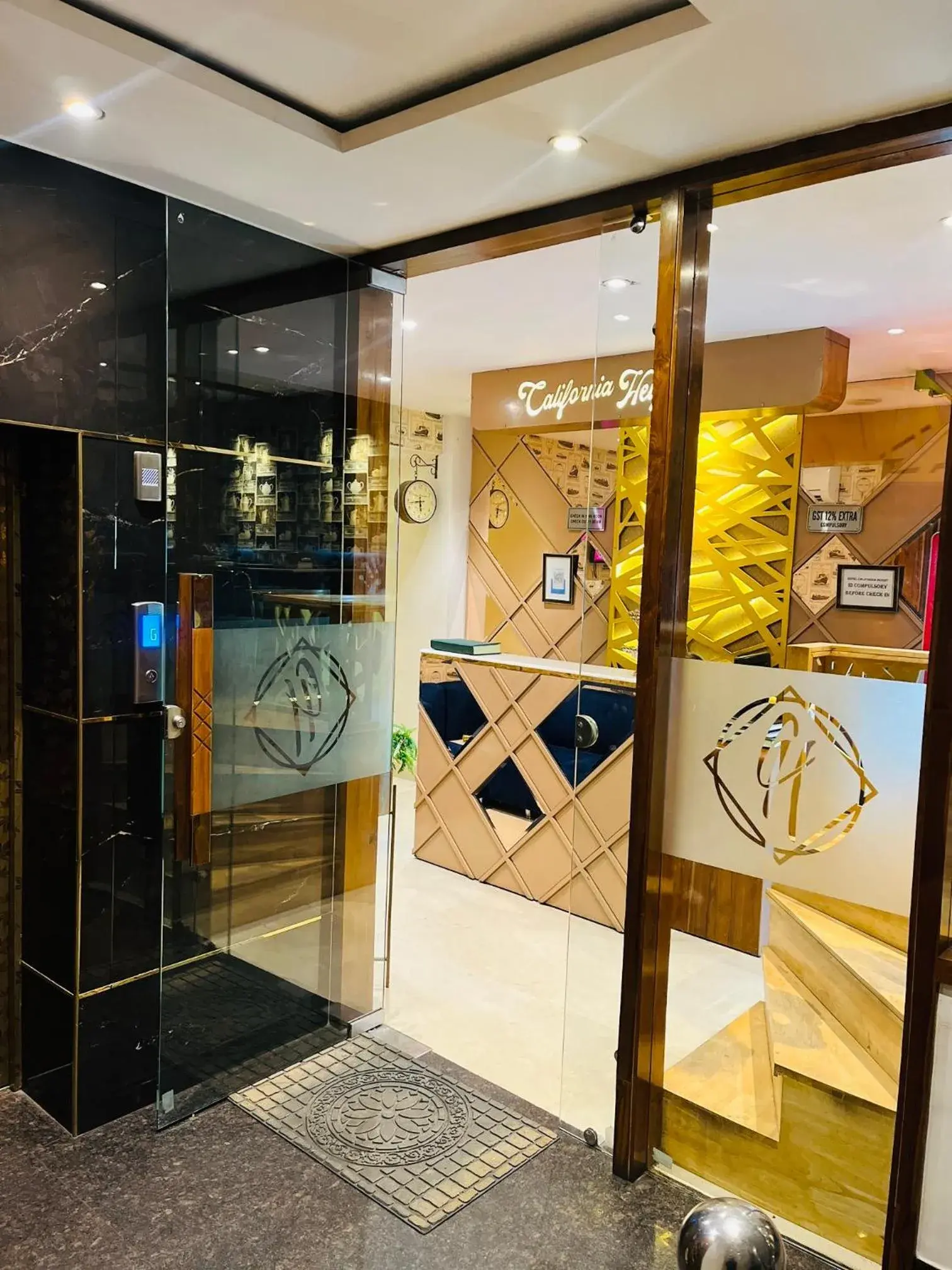 Hotel California Heights Hotel California Heights