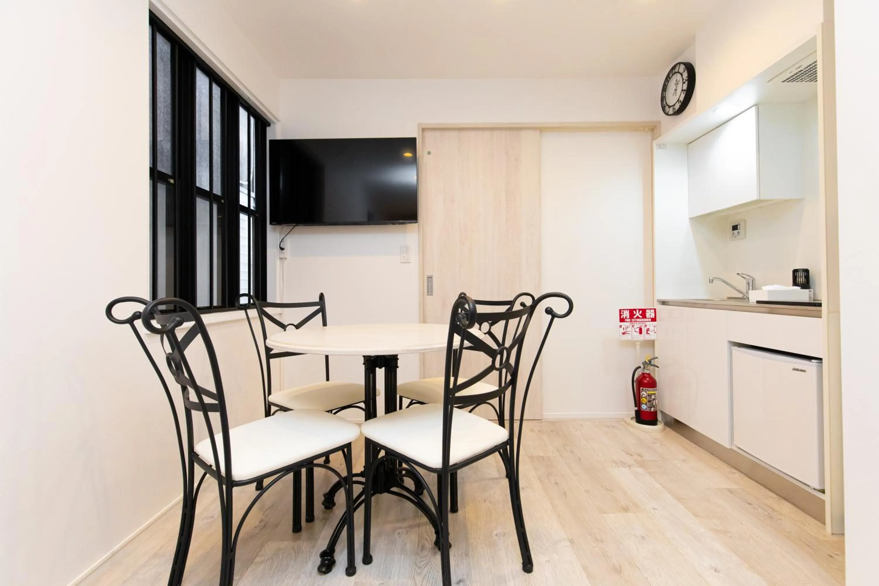 TV and multimedia in Villa Roppongi