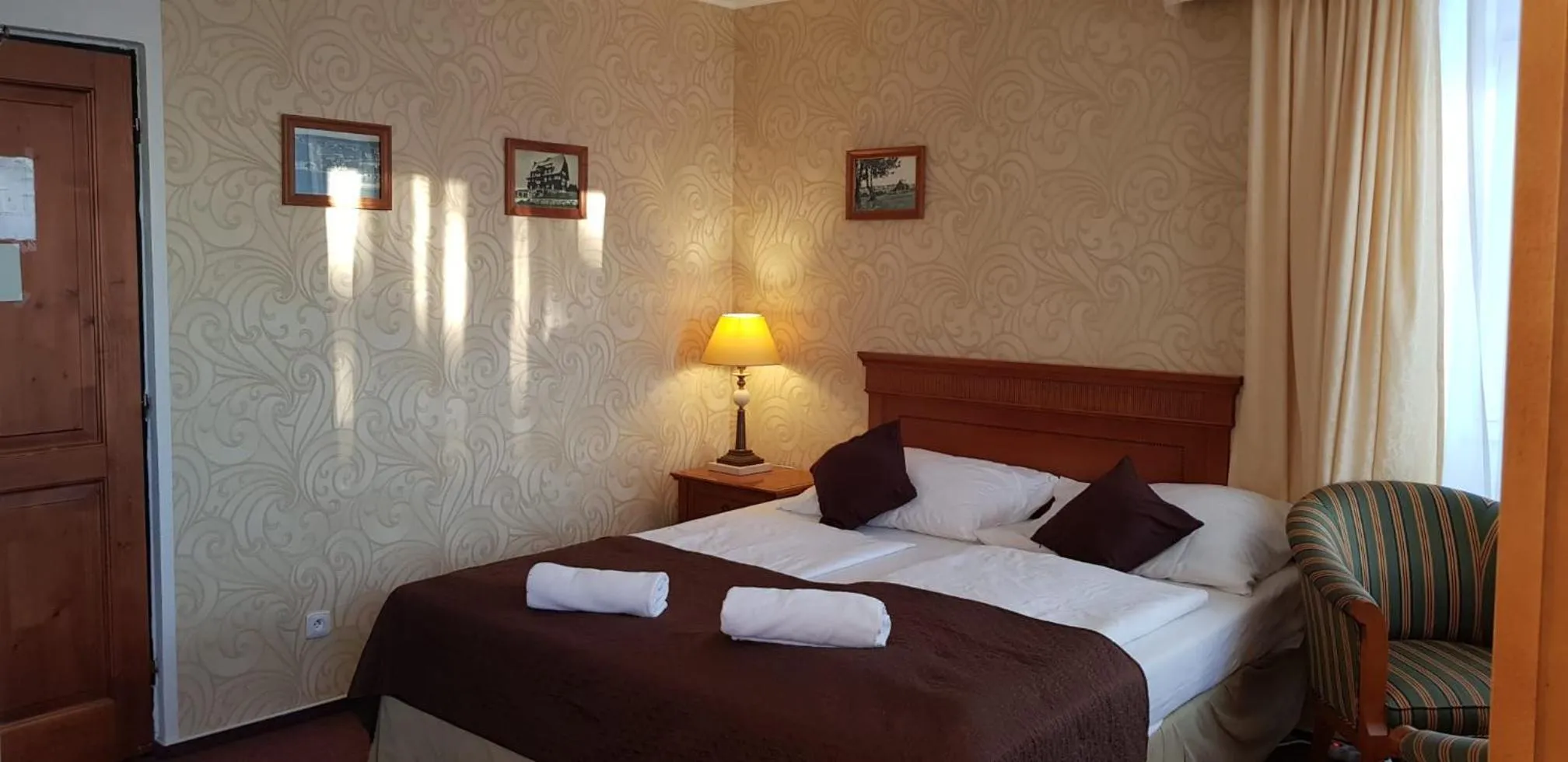 Bed in Hotel Pomezí