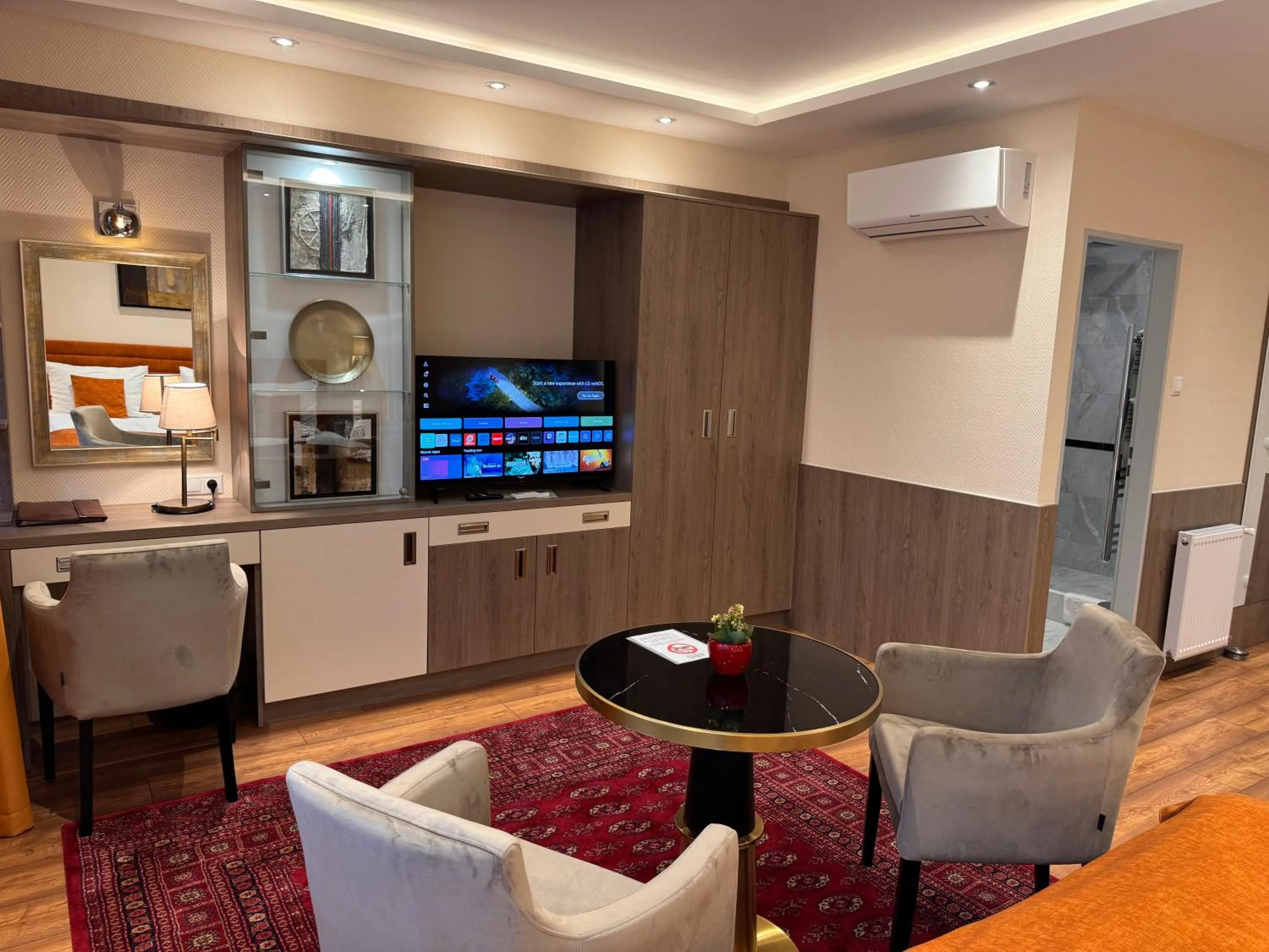 Bedroom in Hotel Charles