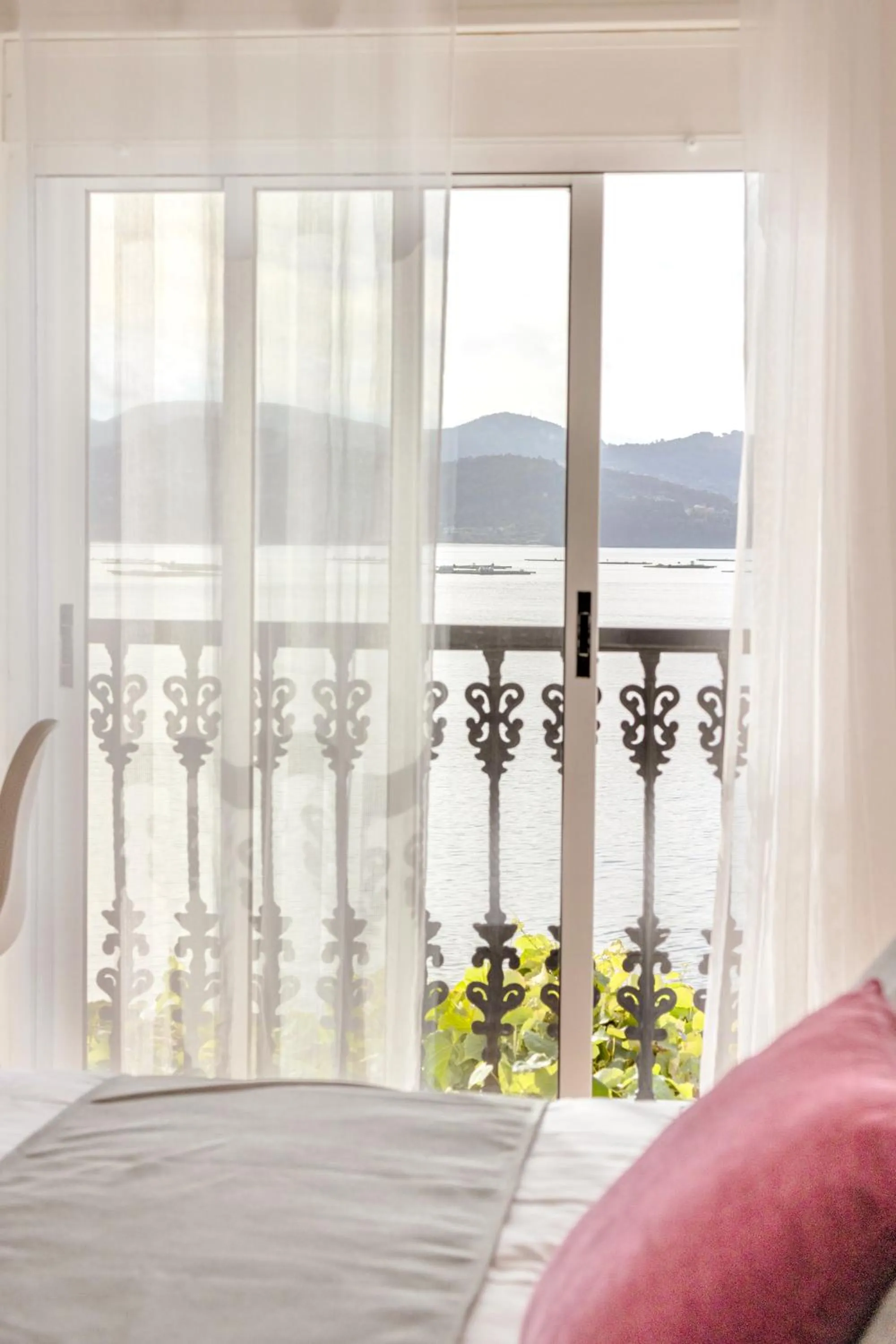 Sea view, Bed in HOTEL MAREA