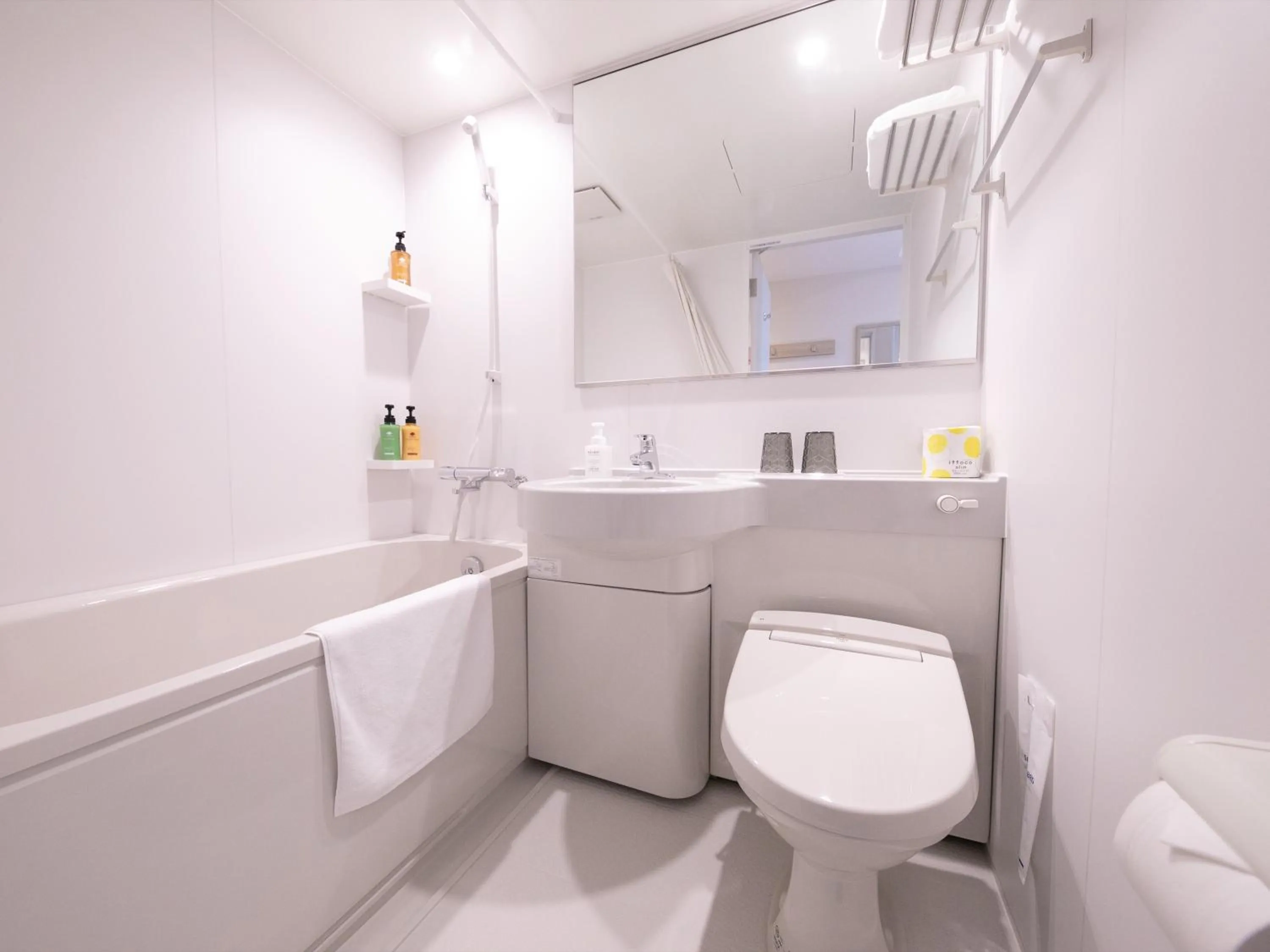 Bathroom in Hotel Best Price Kochi