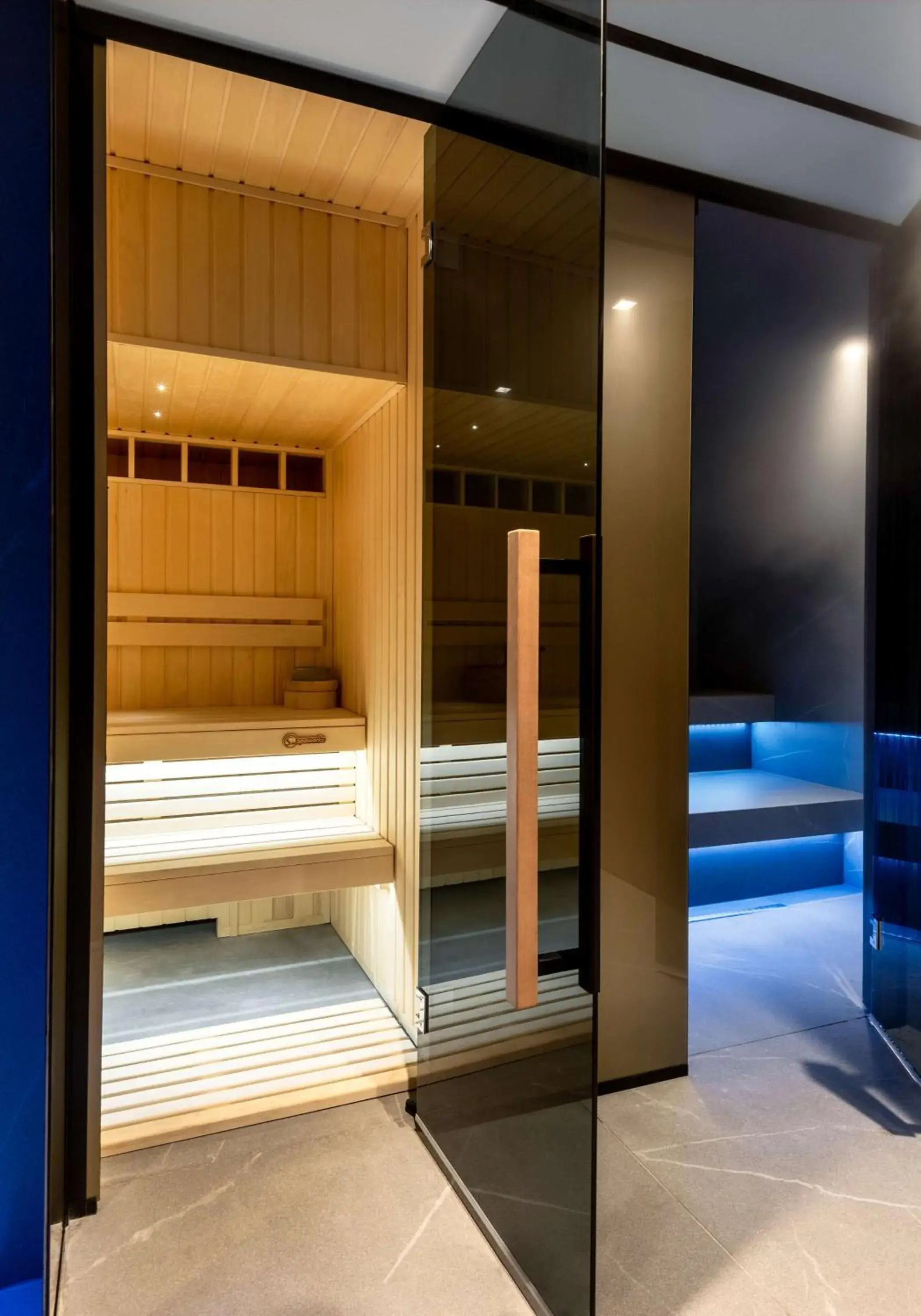 Spa and wellness centre/facilities, Bed in Park Plaza Budapest Spa and wellness centre/facilities, Bed in Park Plaza Budapest