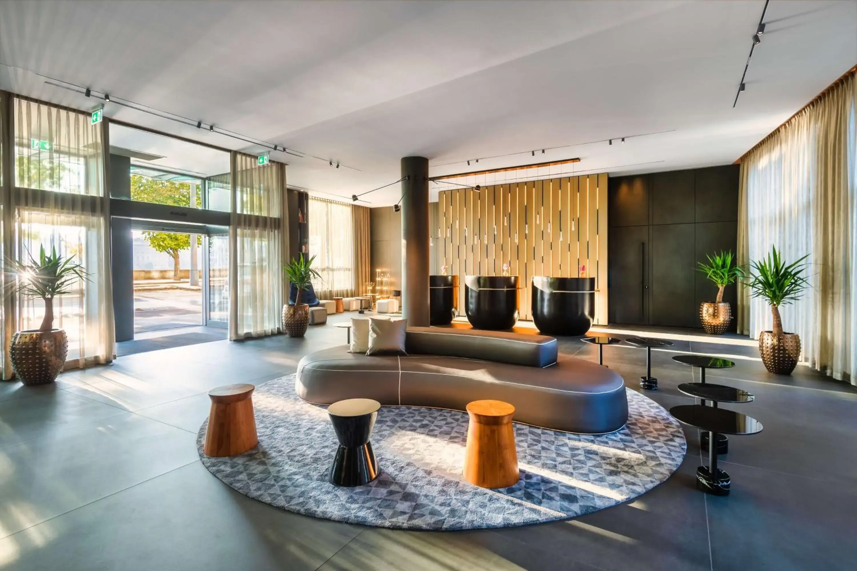 Lobby or reception in Park Plaza Budapest Lobby or reception in Park Plaza Budapest