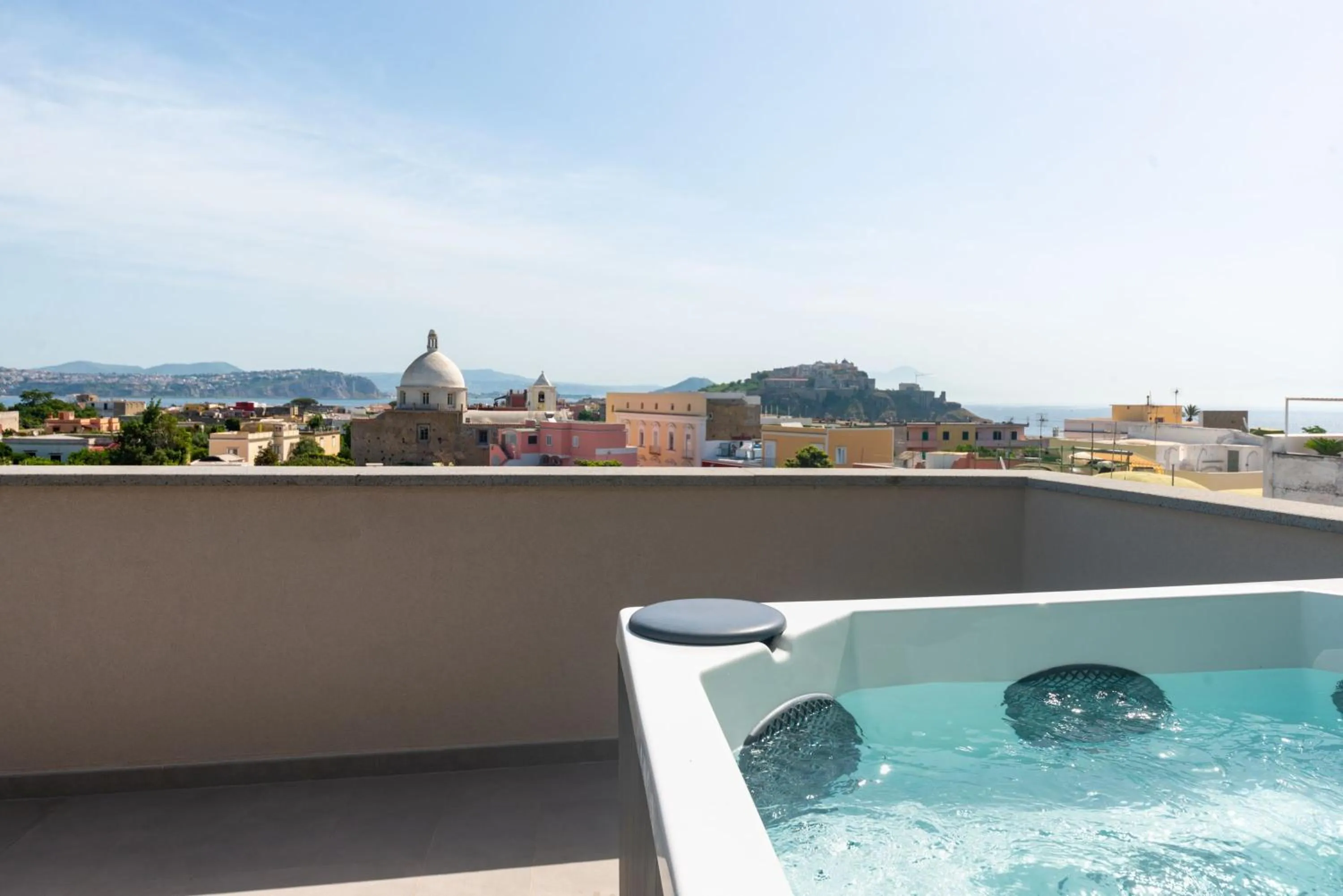 Insula Boutique Hotel