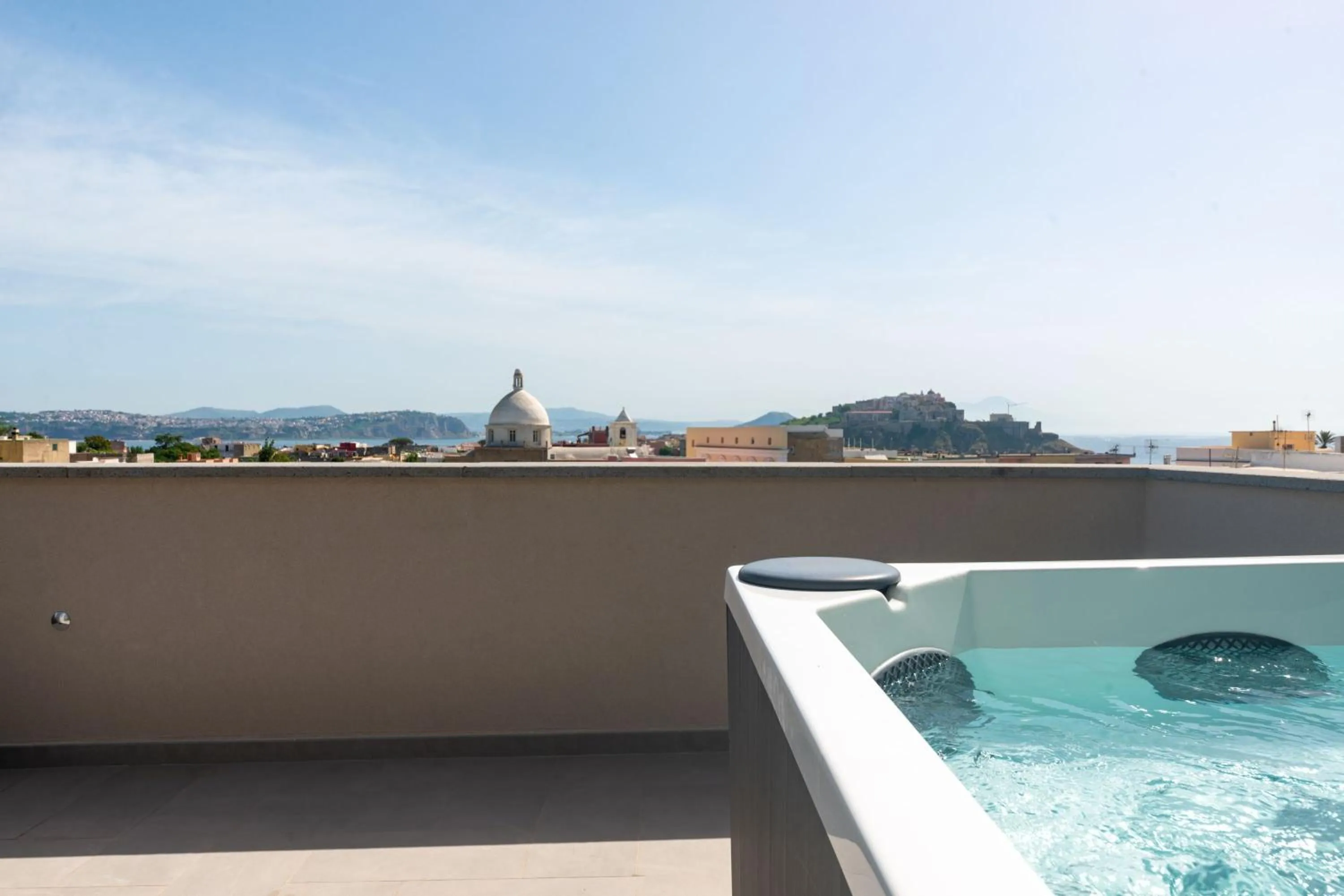 Insula Boutique Hotel