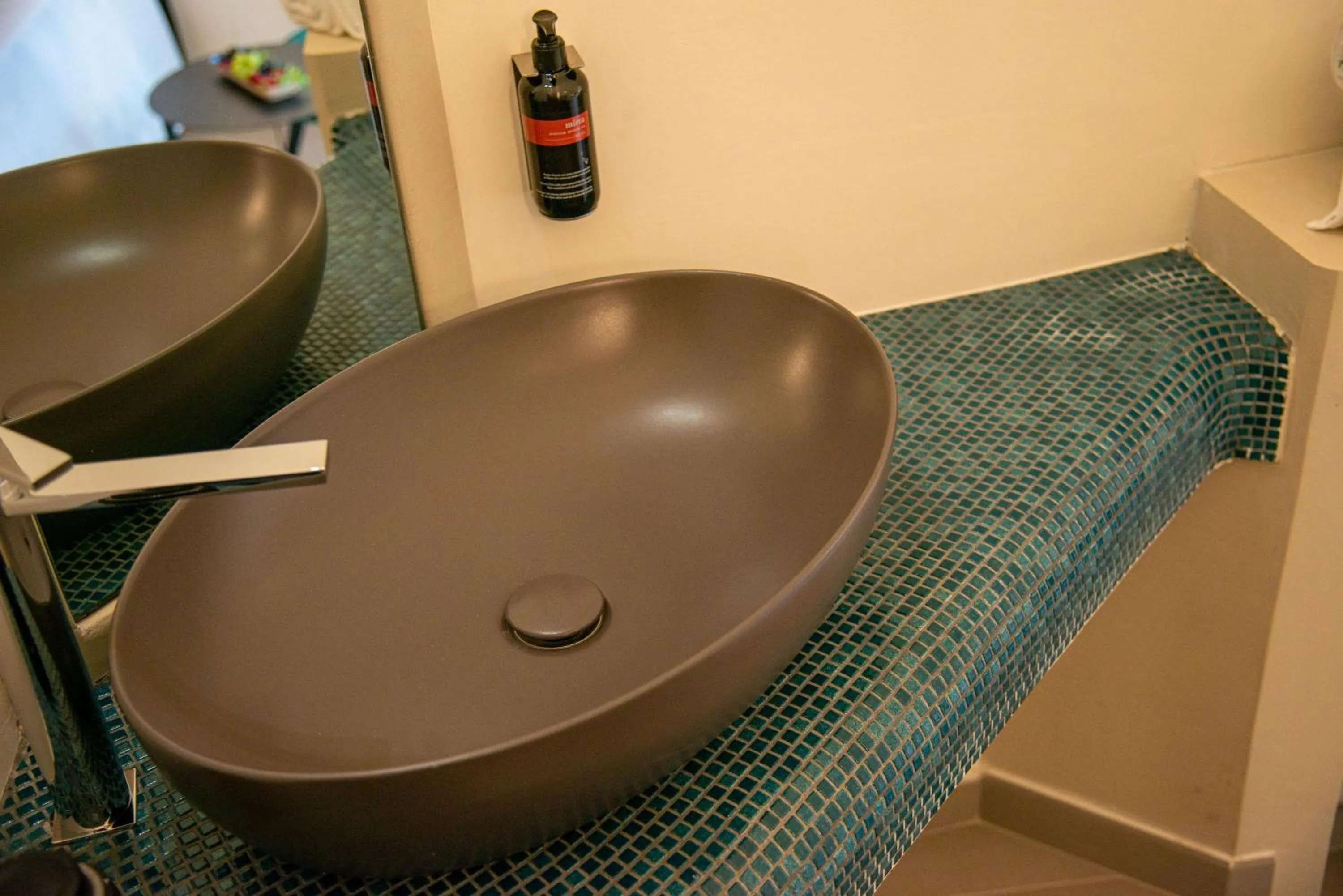 Insula Boutique Hotel