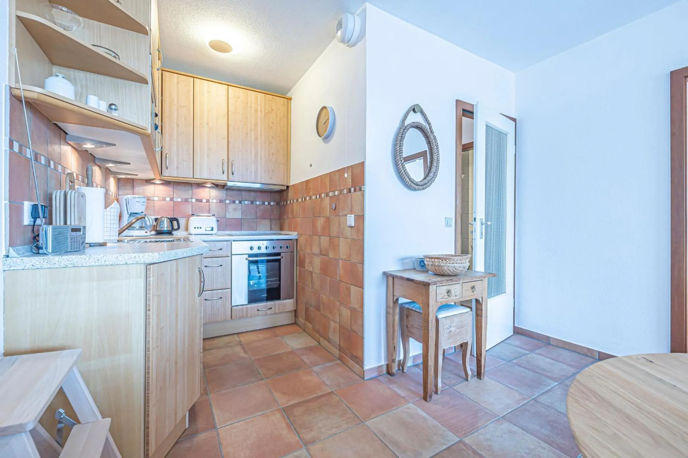 Kitchen or kitchenette in fewo1846 - MeerSinne - Stilvolle Wohnung mit Balkon und Meerblick