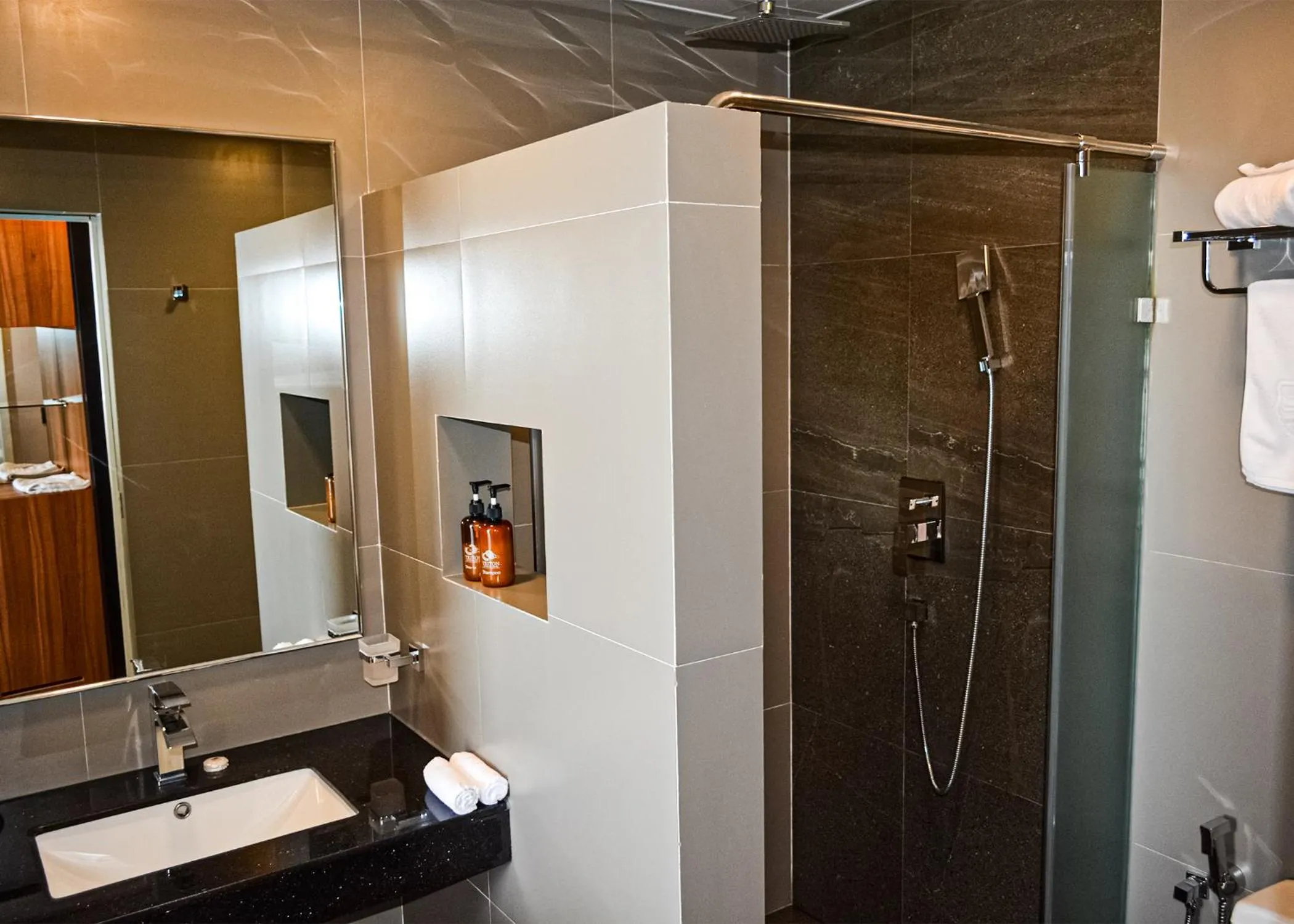 Bathroom in Triton Prestige Seaview and Spa