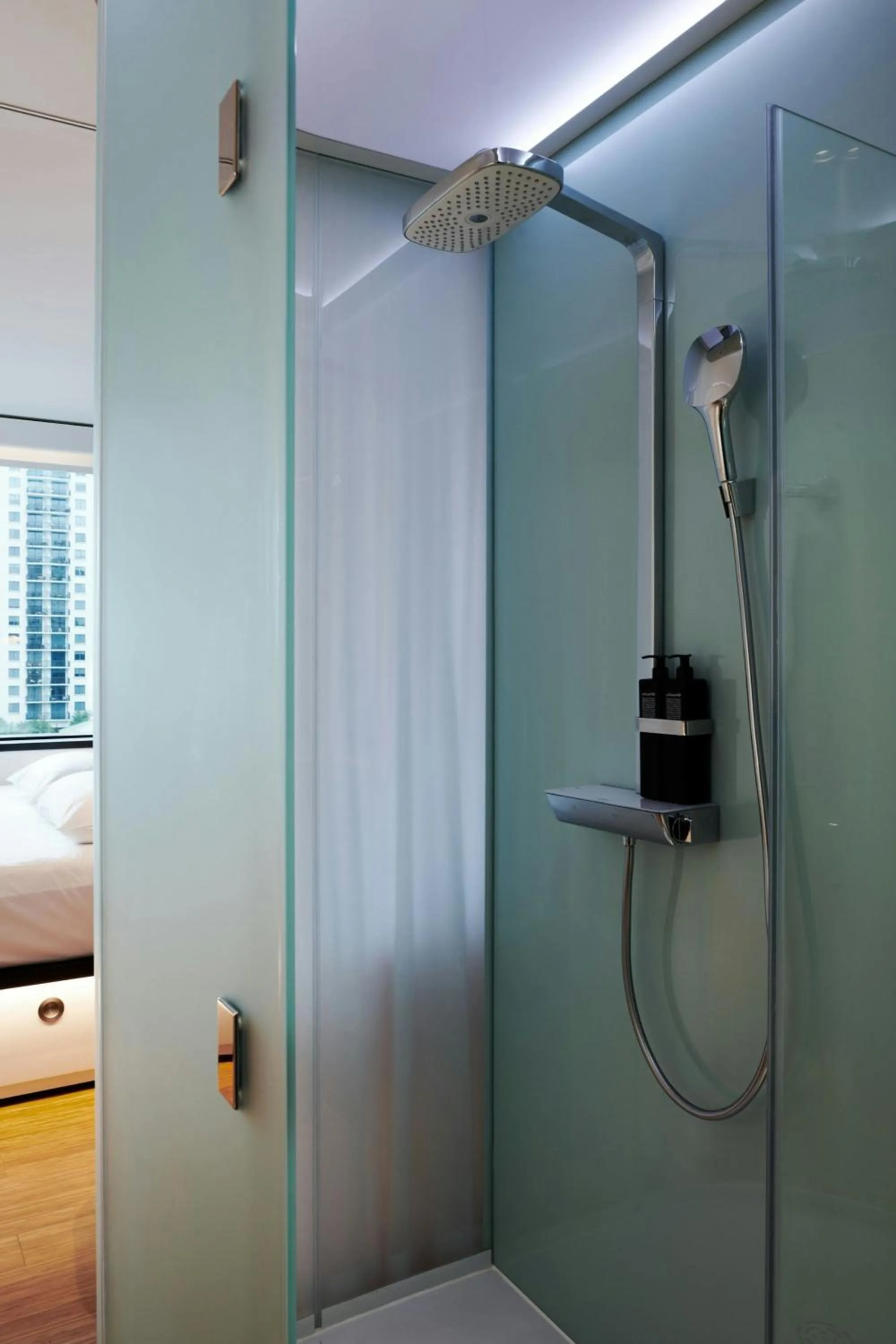 Bedroom in citizenM Miami Brickell