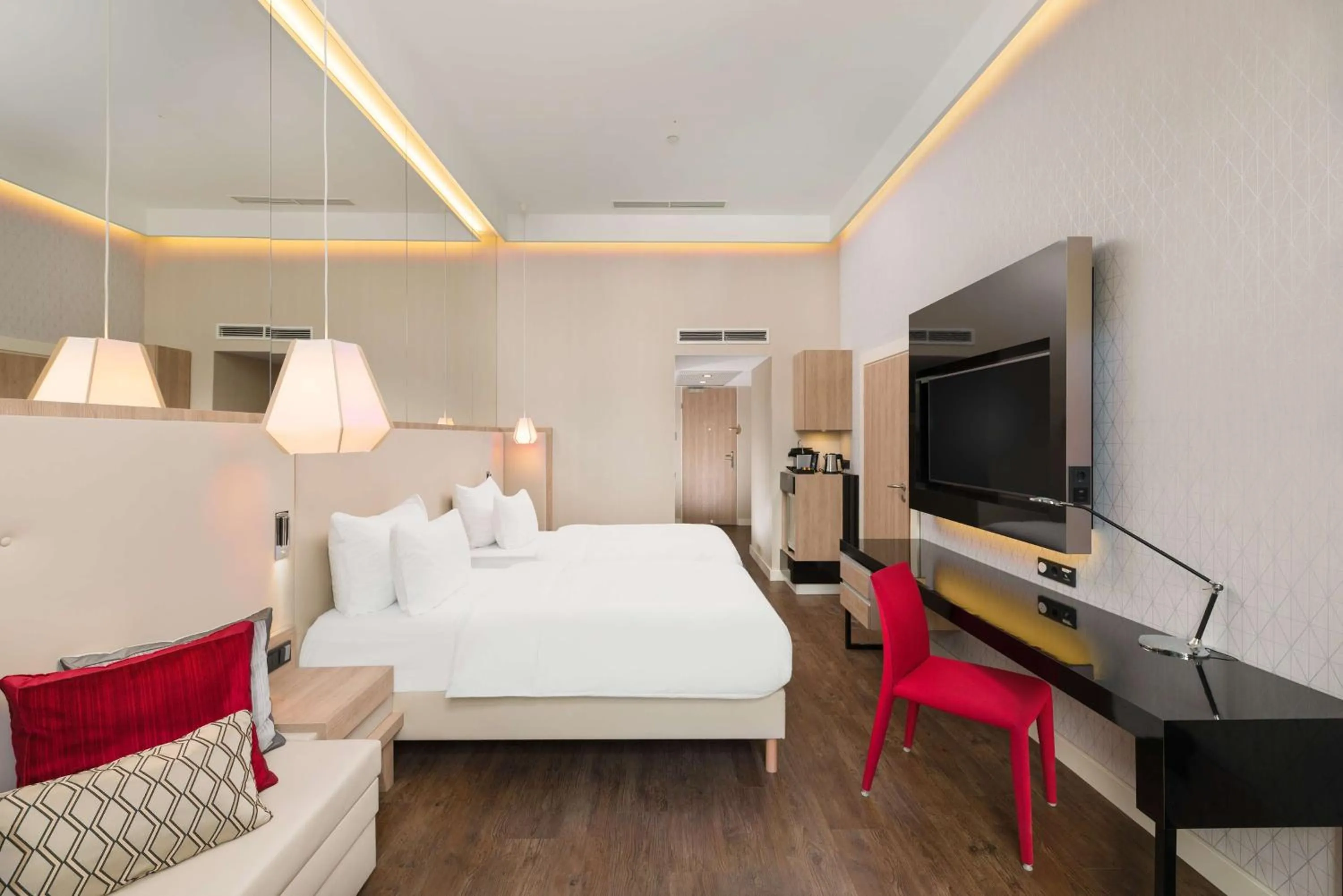 Bedroom, Bed in Radisson Blu Béke Hotel, Budapest