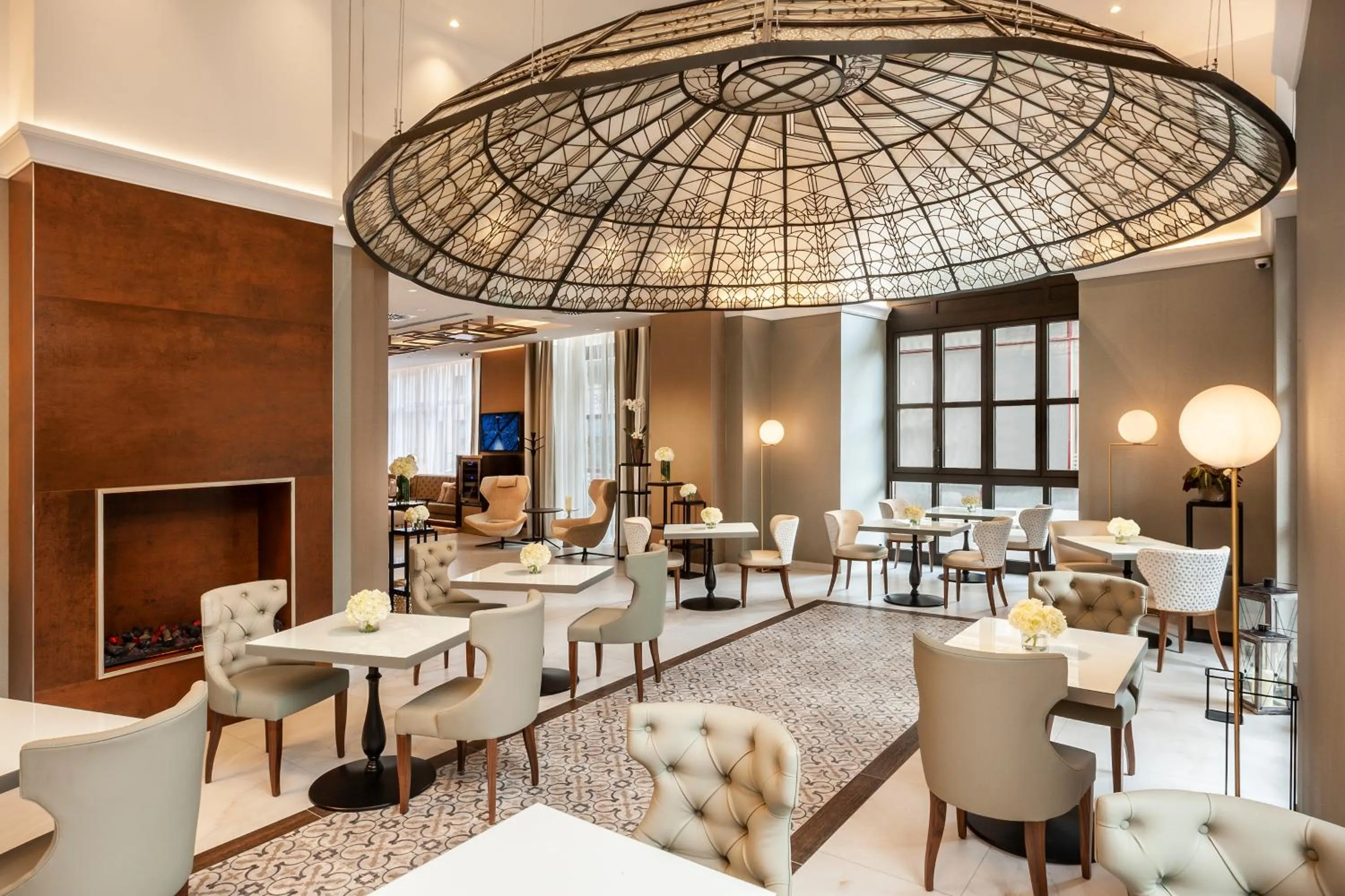 Restaurant/places to eat in Radisson Blu Béke Hotel, Budapest