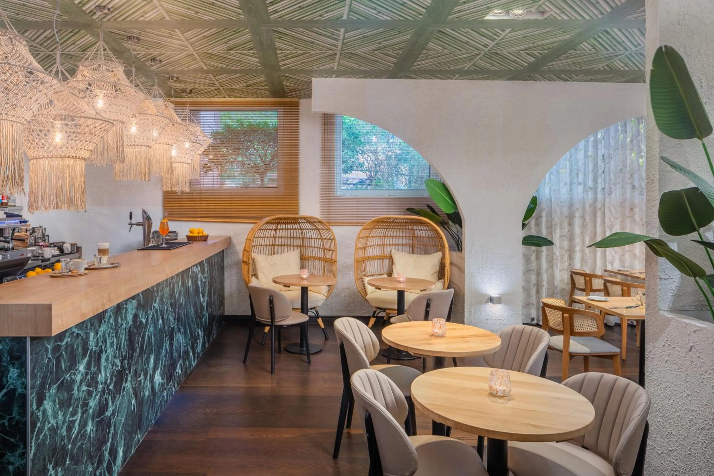 Restaurant/places to eat in Mamaison Hotel Andrassy Budapest