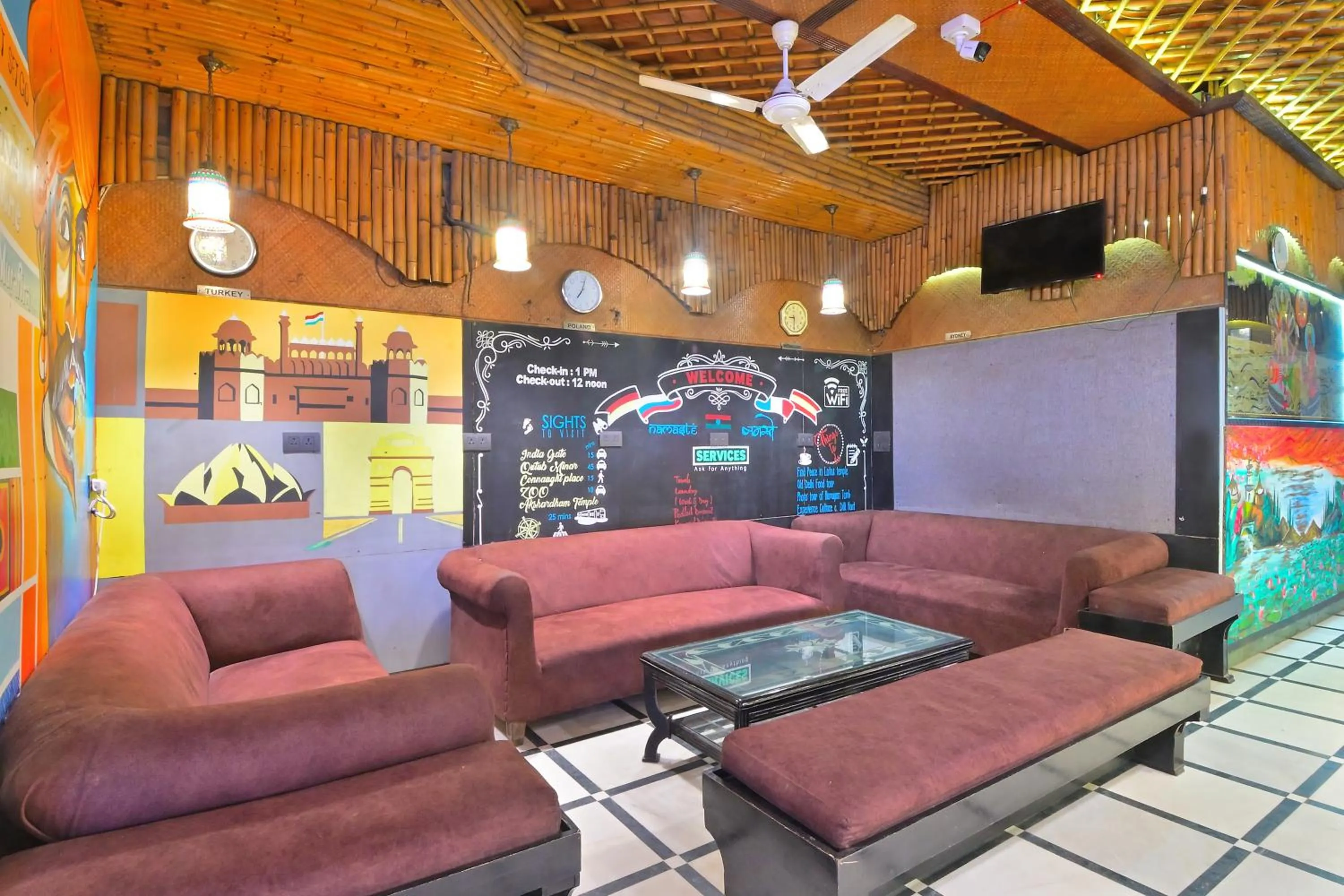 Lobby or reception in Hotel Hari Piorko Grand - 2 Min from New Delhi Railway Station