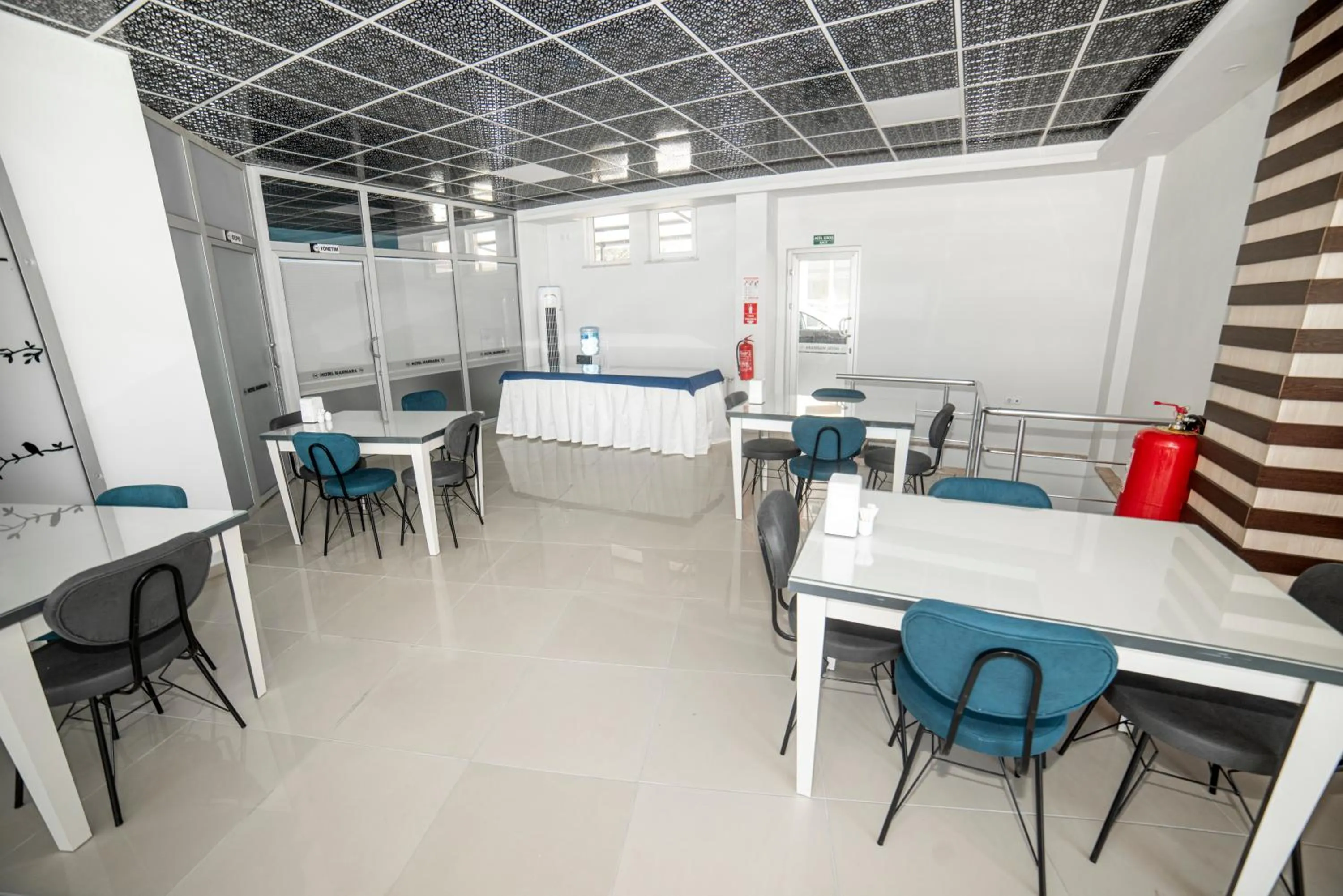 Dining area in HOTEL MARMARA
