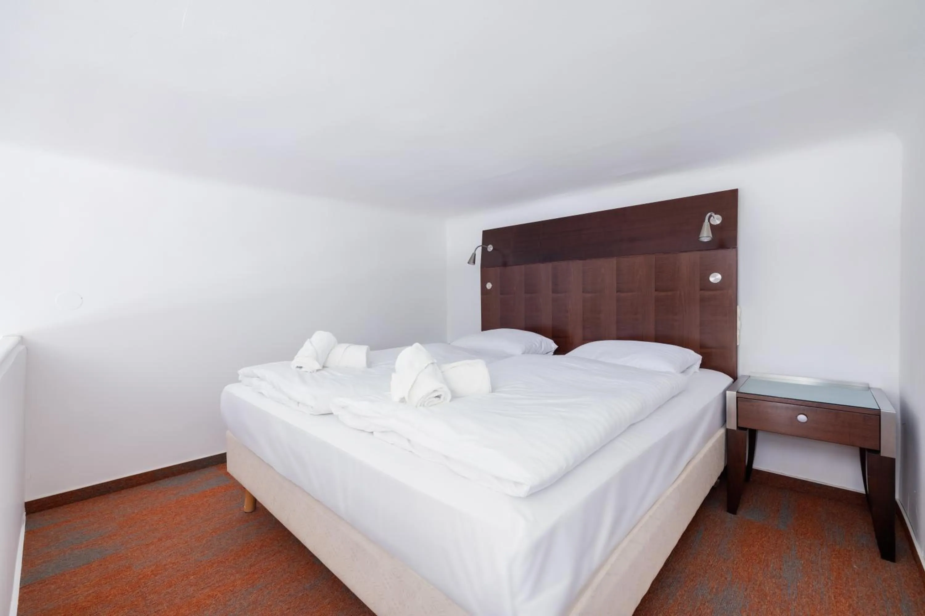 Bed in City Hotel Matyas