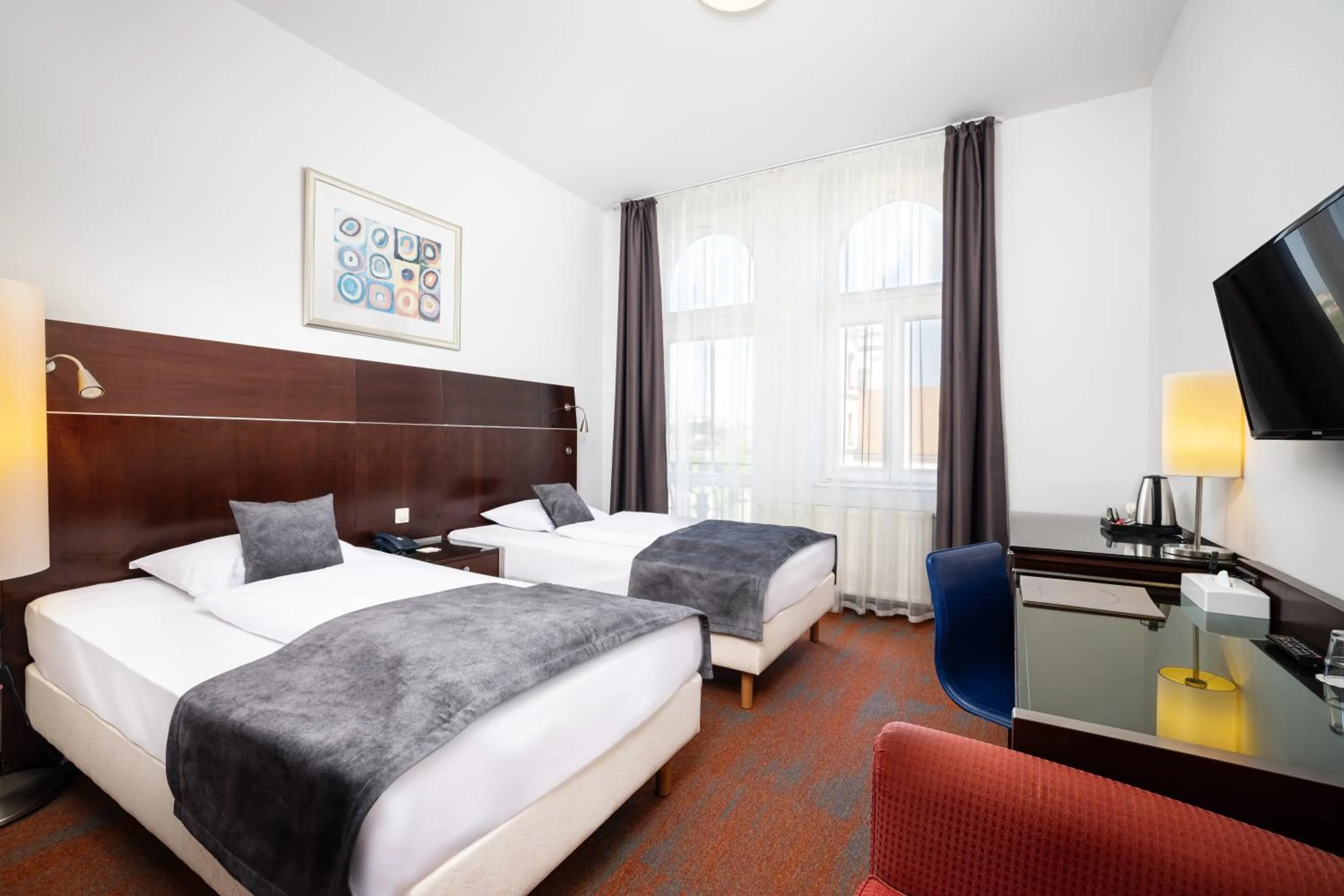 Bed in City Hotel Matyas