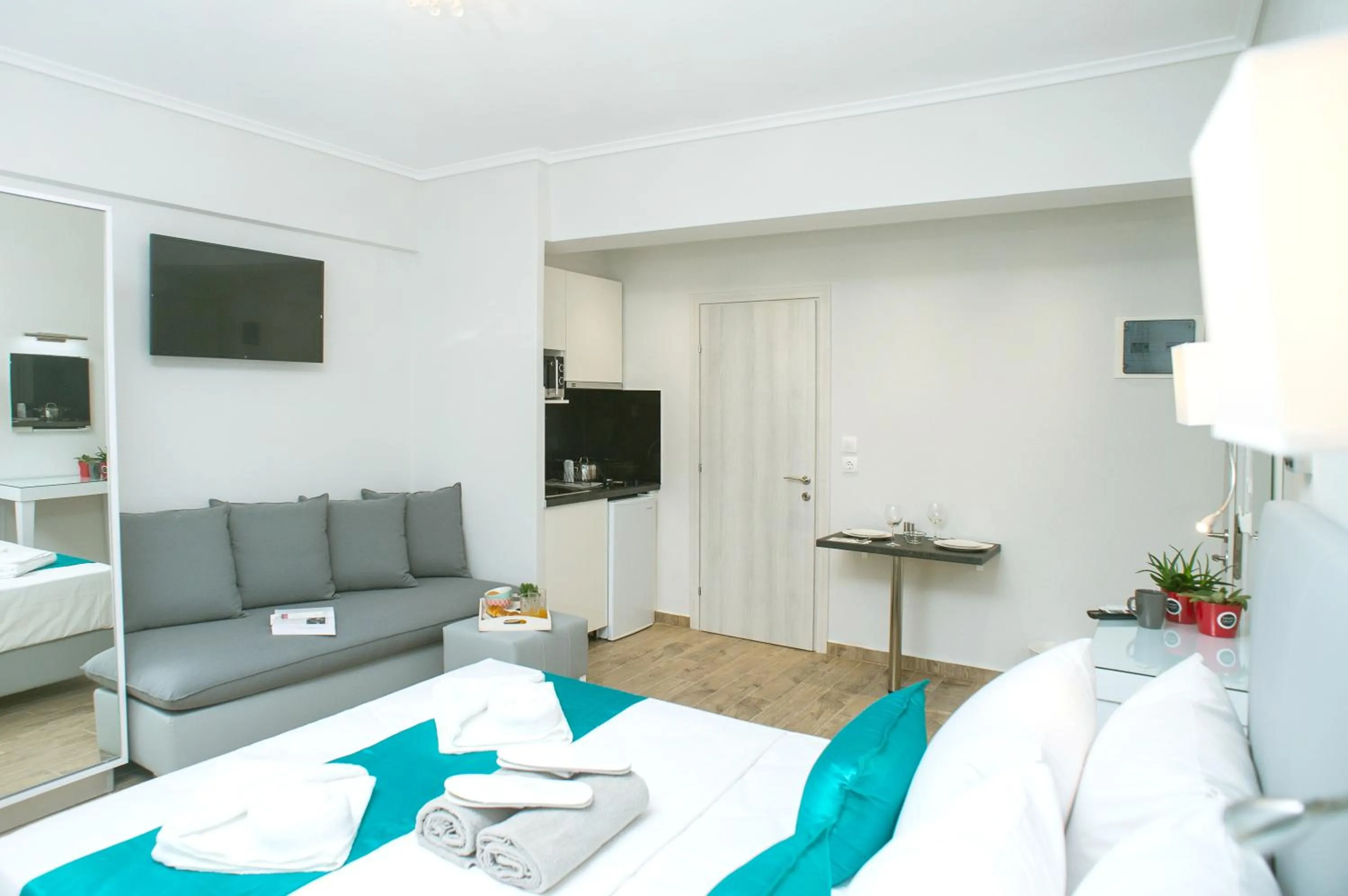 TV and multimedia in Lux VIP Apartments