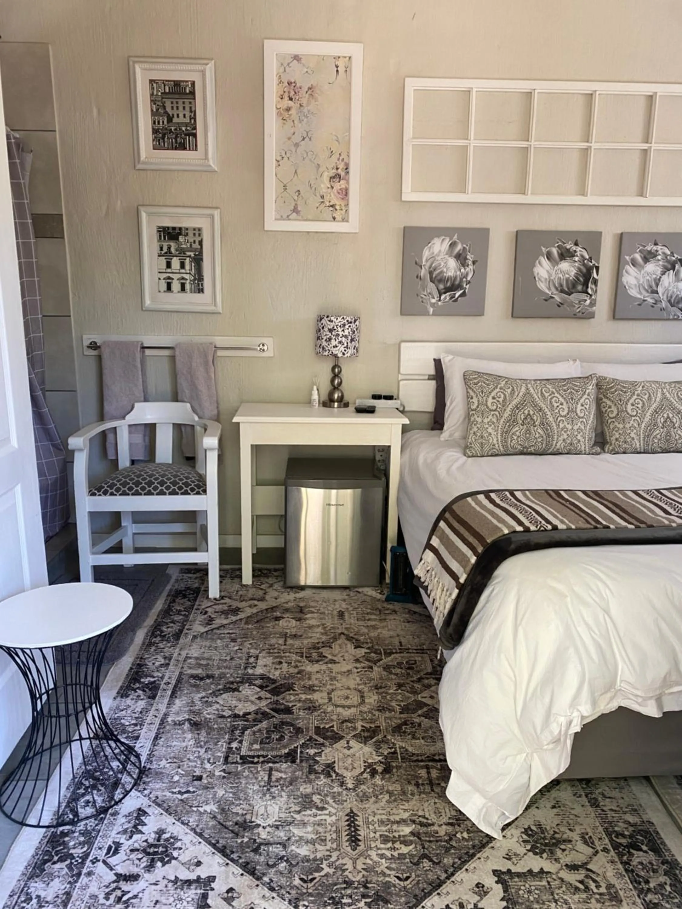 Bedroom, Bed in La Moor Country Venue & Eatery