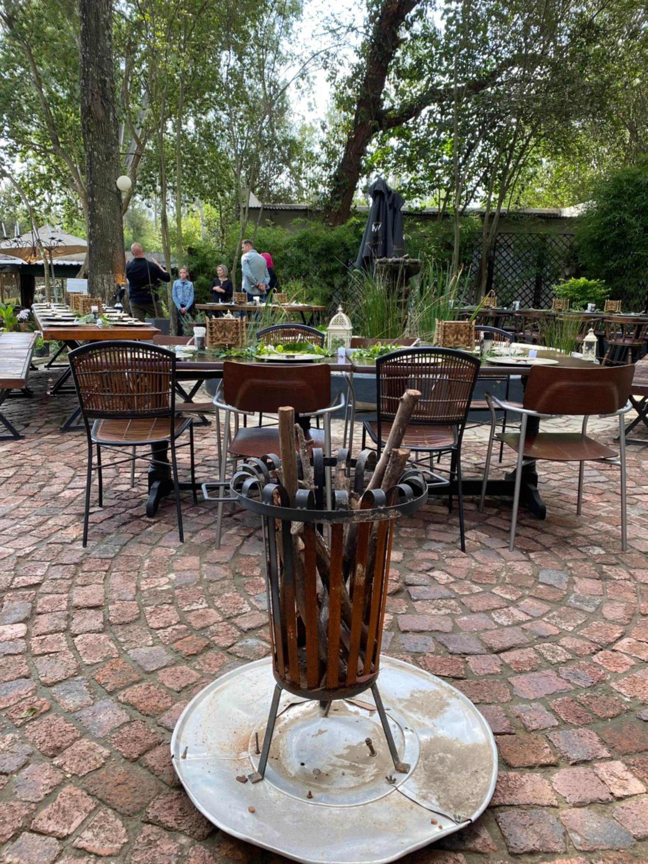 Seating area in La Moor Country Venue & Eatery
