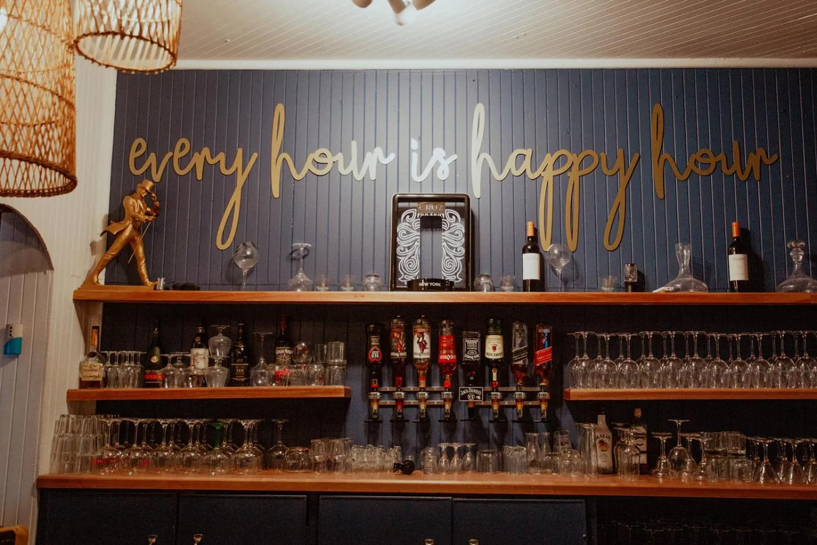 Lounge or bar in Pumula Beach Hotel