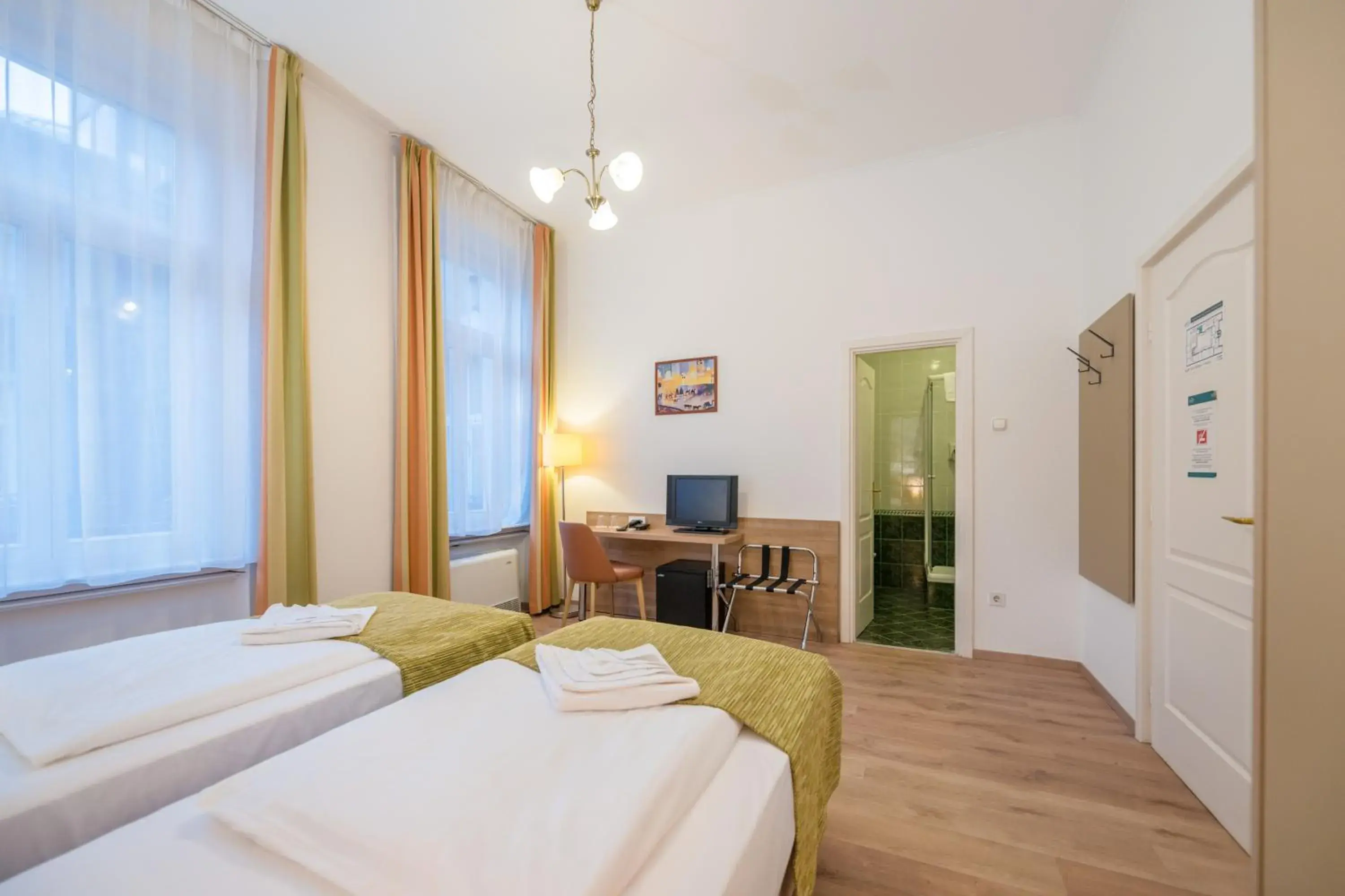 Bed in Baross City Hotel - Budapest Bed in Baross City Hotel - Budapest