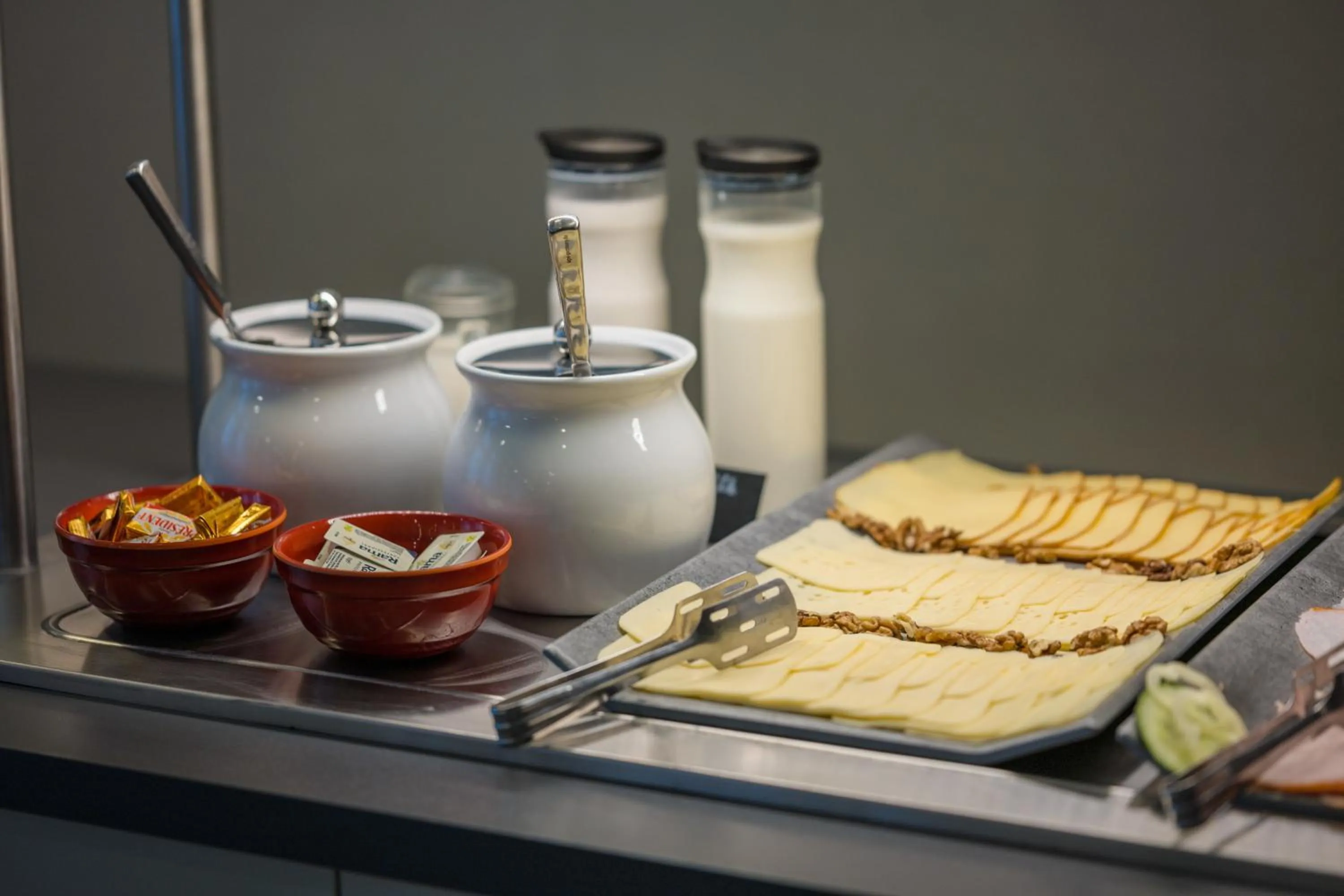 Buffet breakfast in Baross City Hotel - Budapest