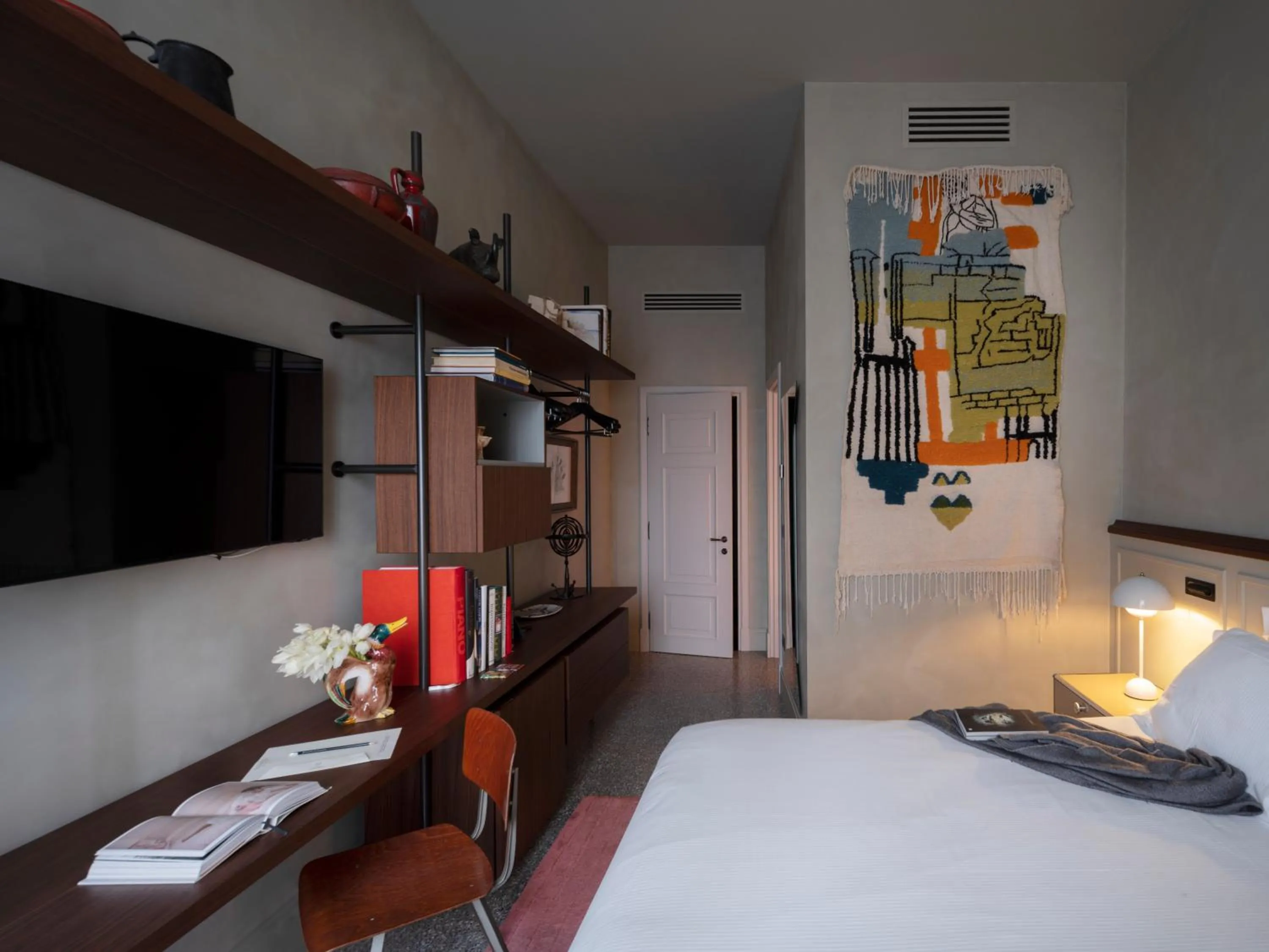 Photo of the whole room, Bed in Paradis Pietrasanta