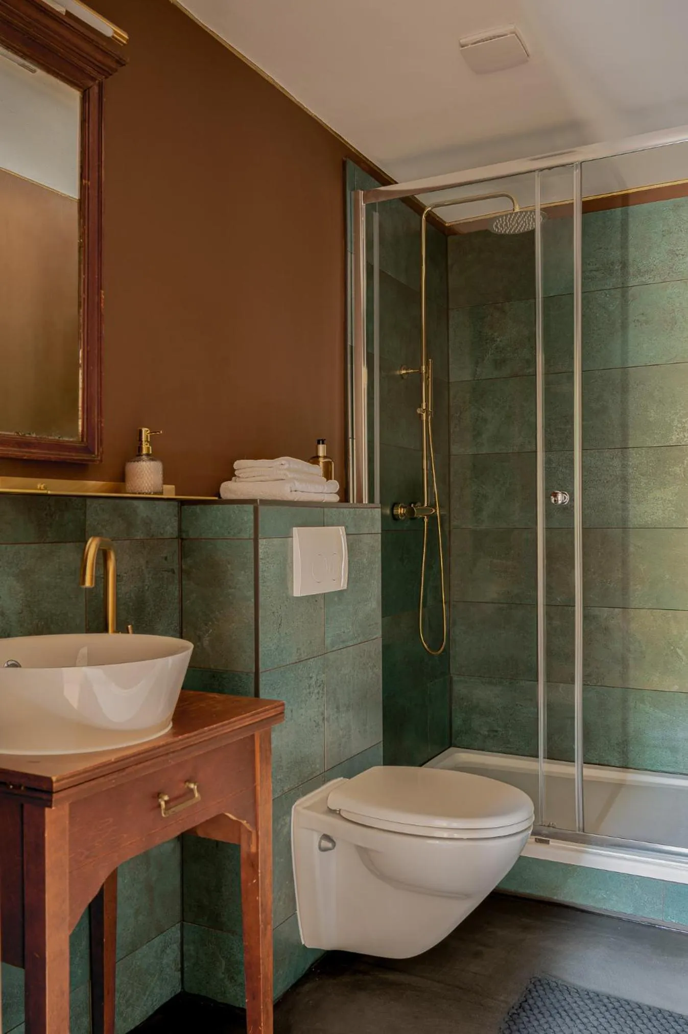 Bathroom in Cent Trente