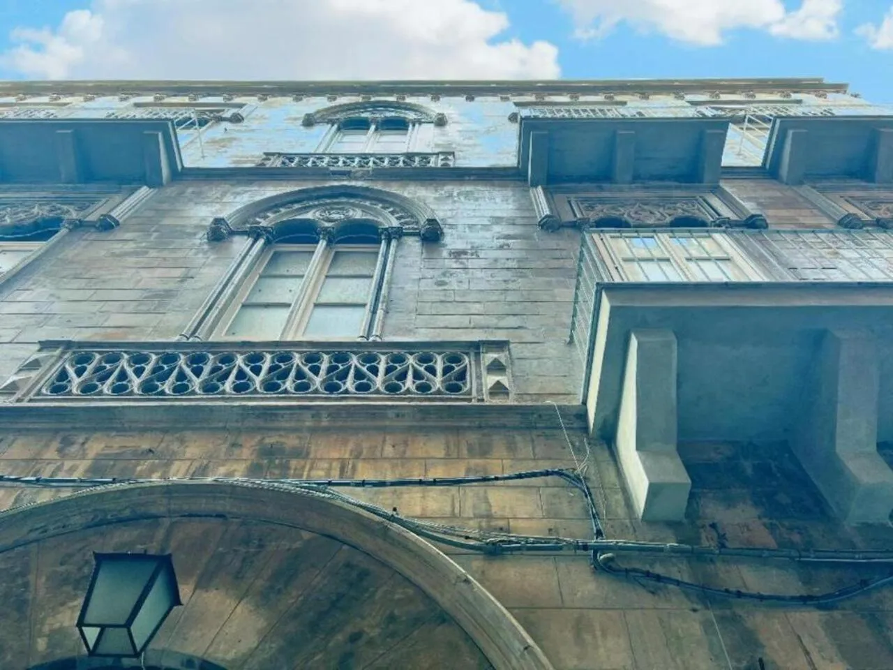 Property building in Calamùrn Ortigia