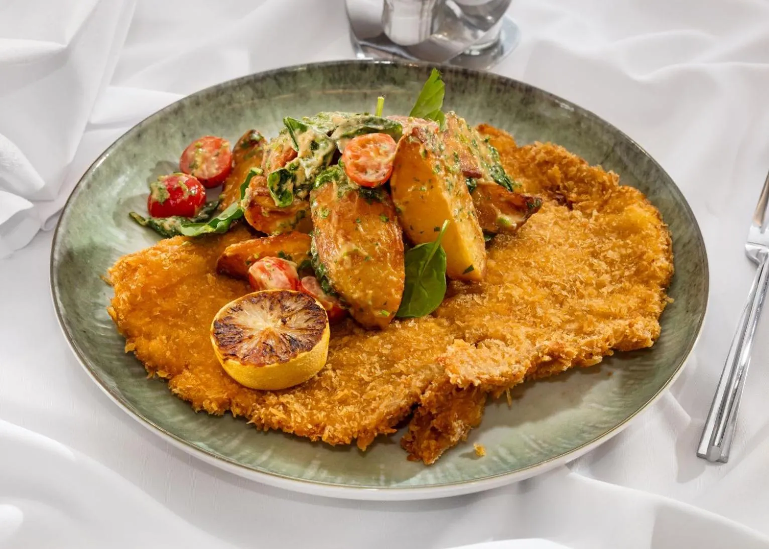 Restaurant/places to eat in Hotel Kálvária Superior