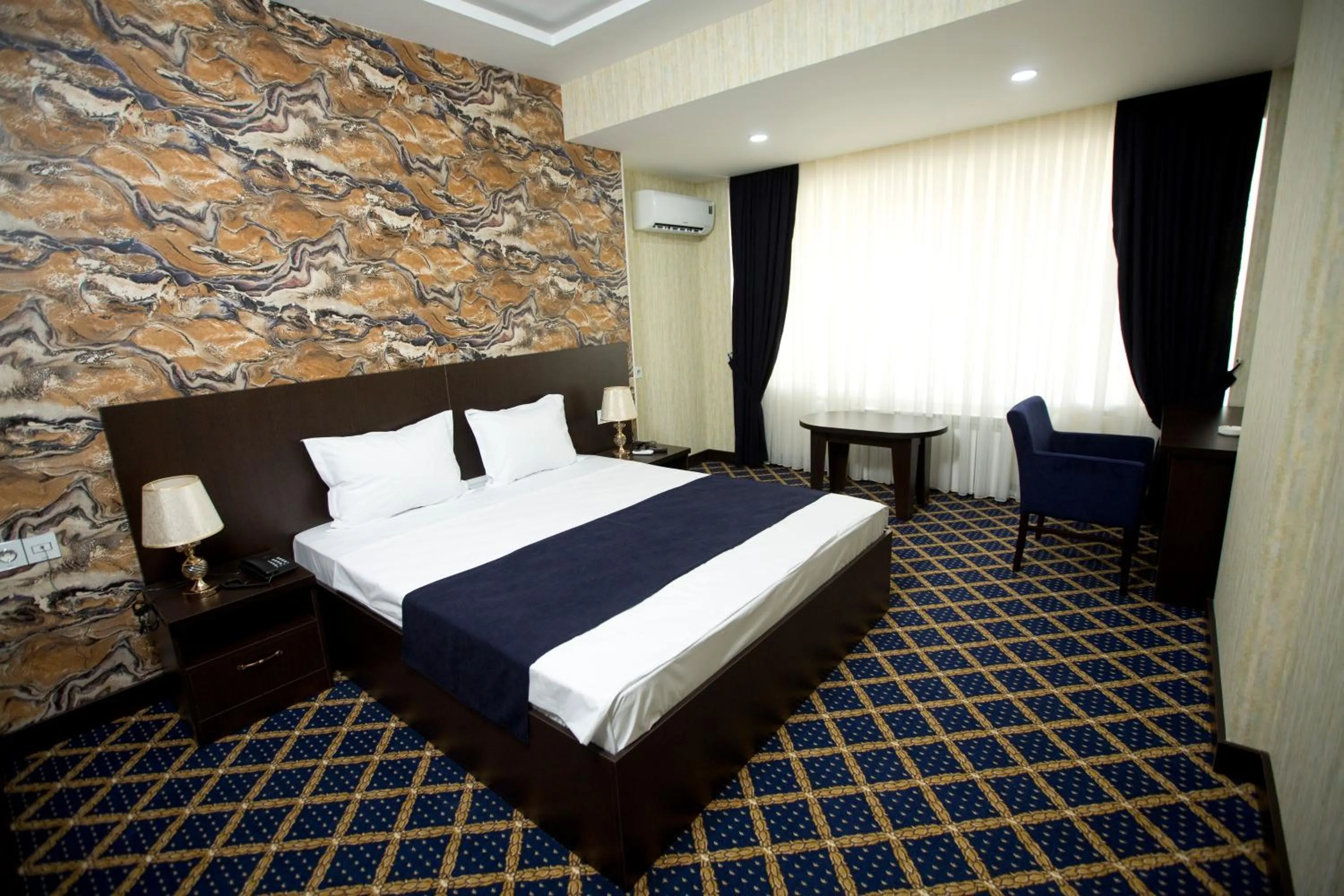 Massage, Bed in Kristal Inn Hotel